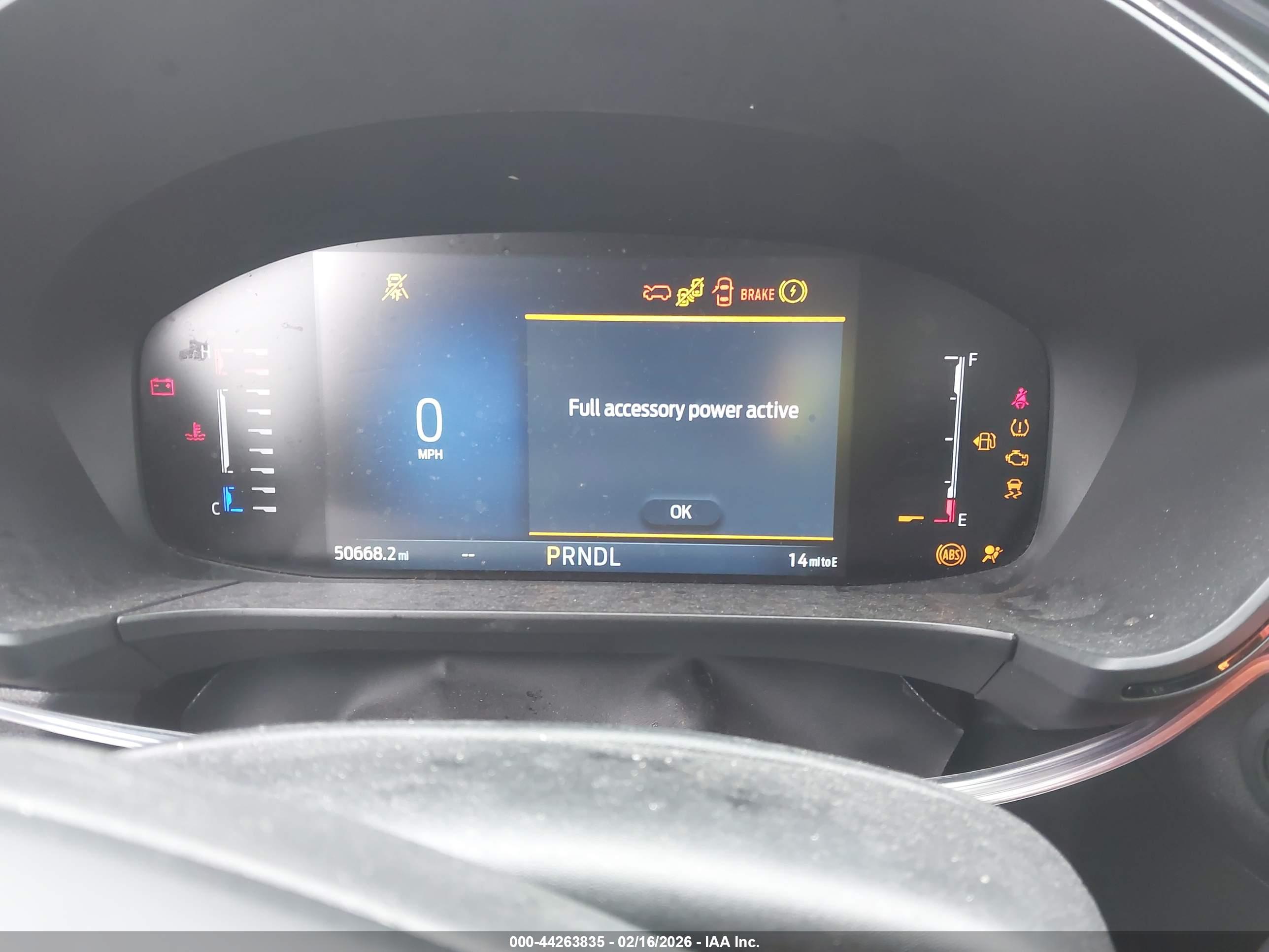 FORD ESCAPE image 7