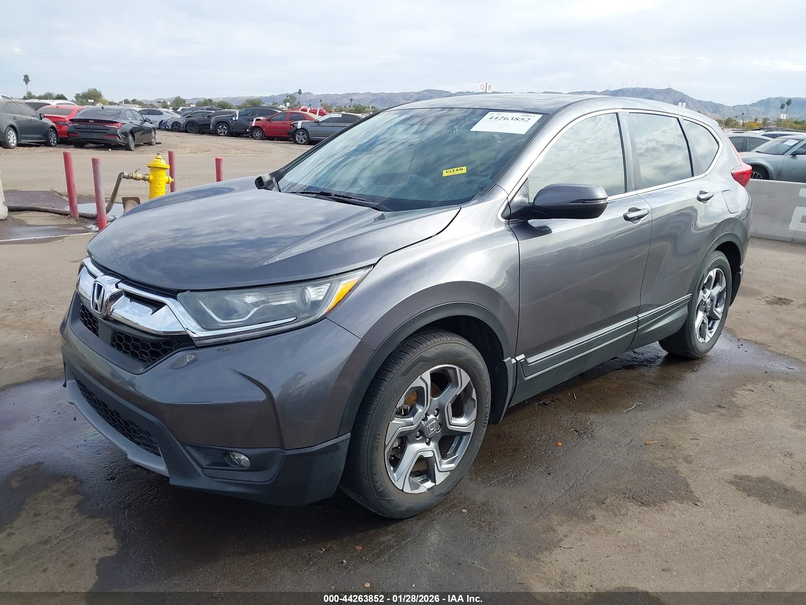 HONDA CR-V image 2