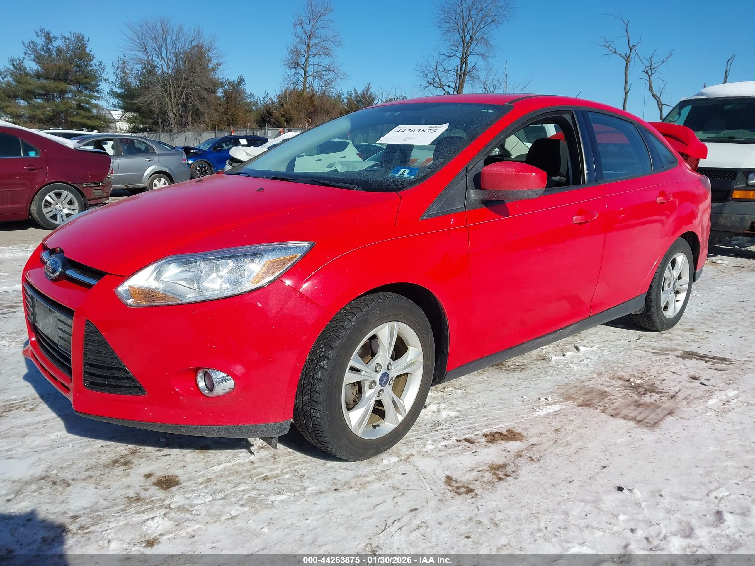 FORD FOCUS image 2
