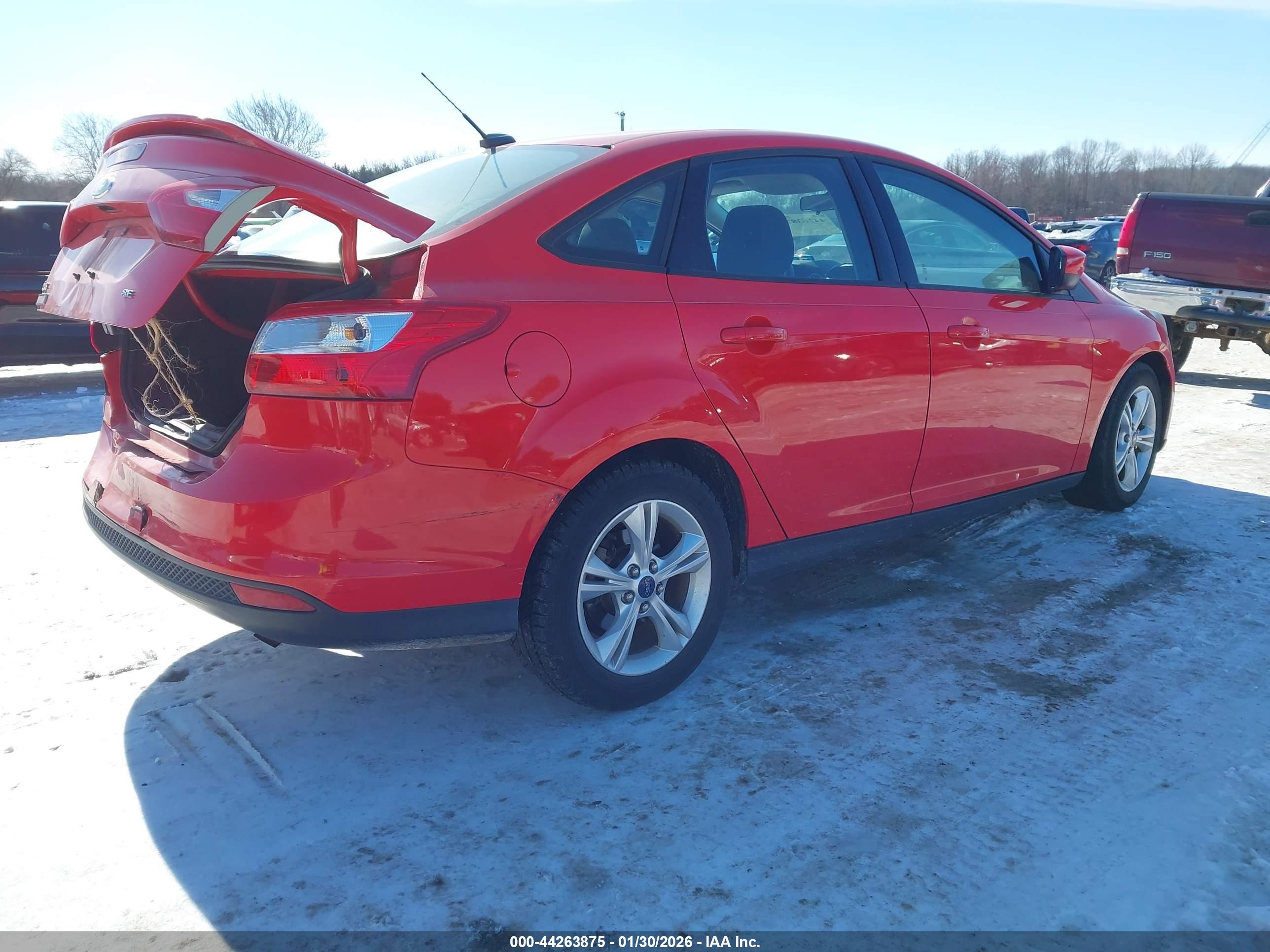 FORD FOCUS image 4