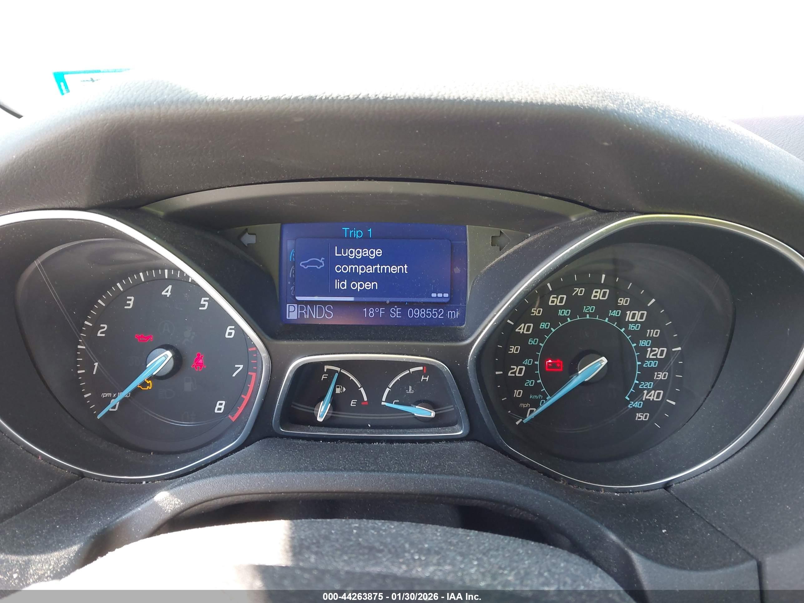 FORD FOCUS image 7