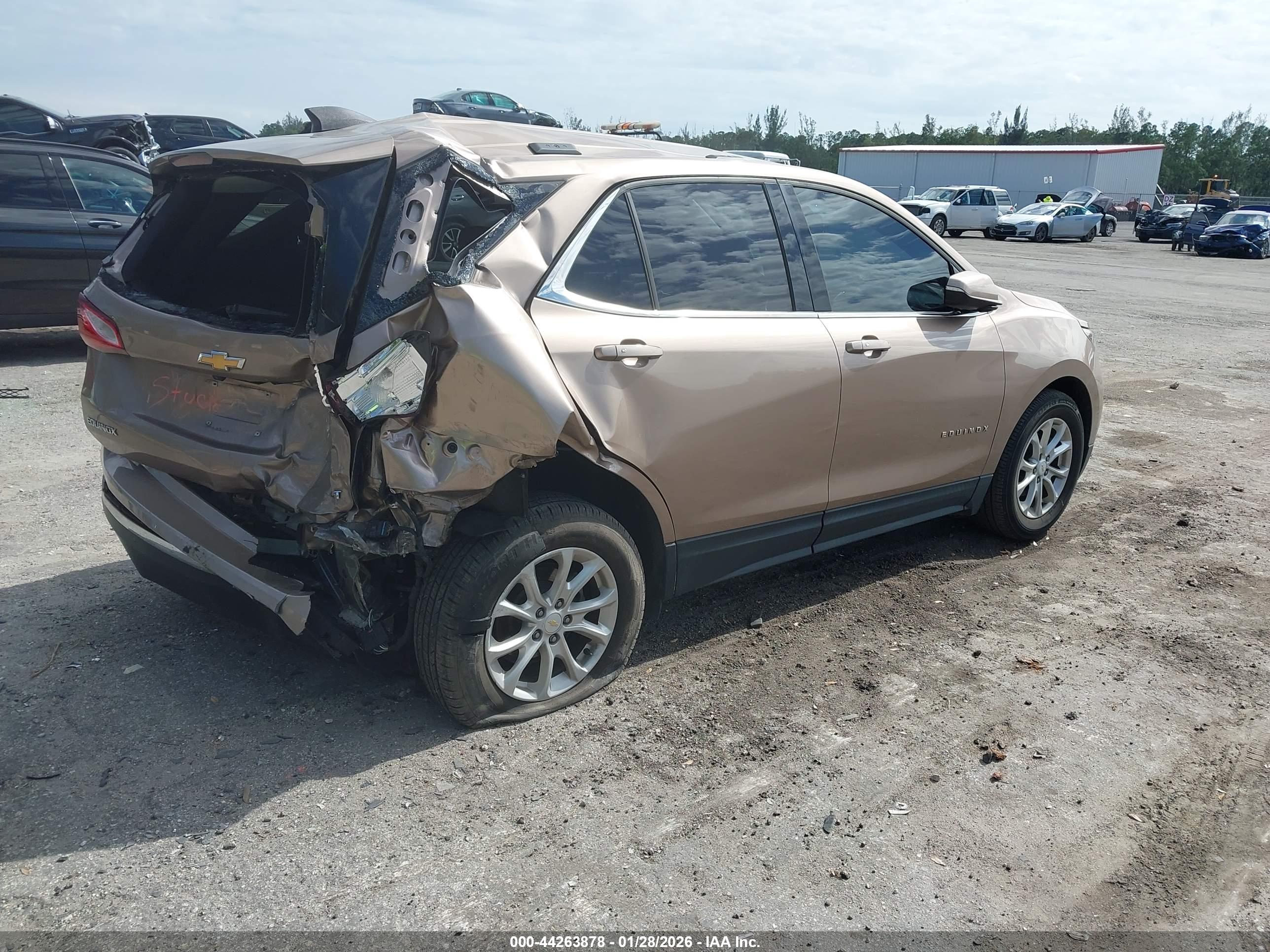 CHEVROLET EQUINOX image 4