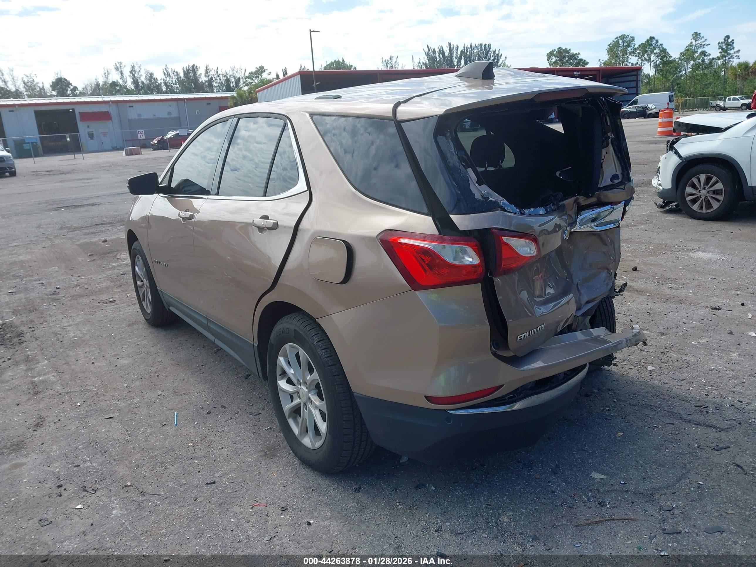 CHEVROLET EQUINOX image 6