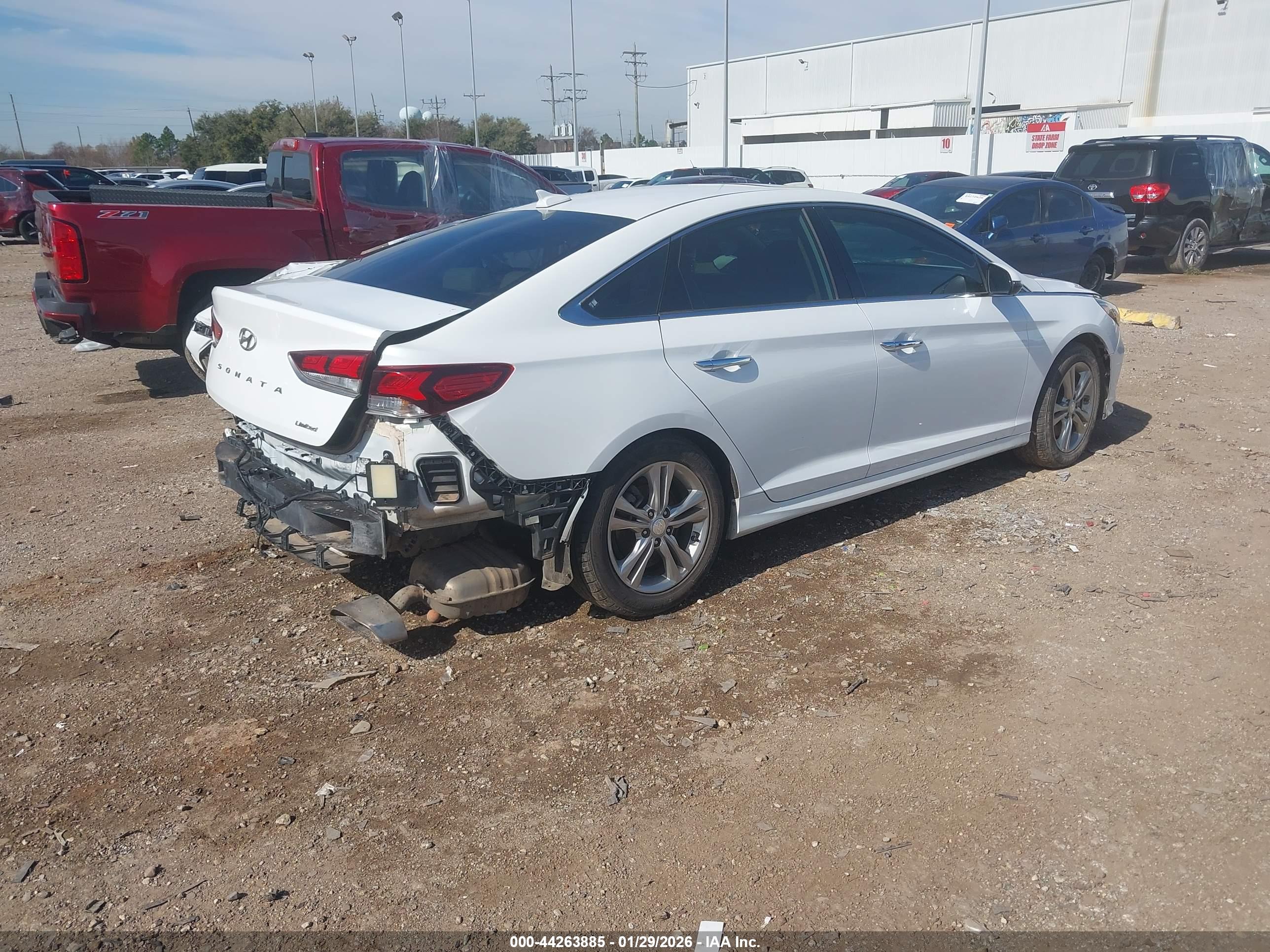 HYUNDAI SONATA image 4