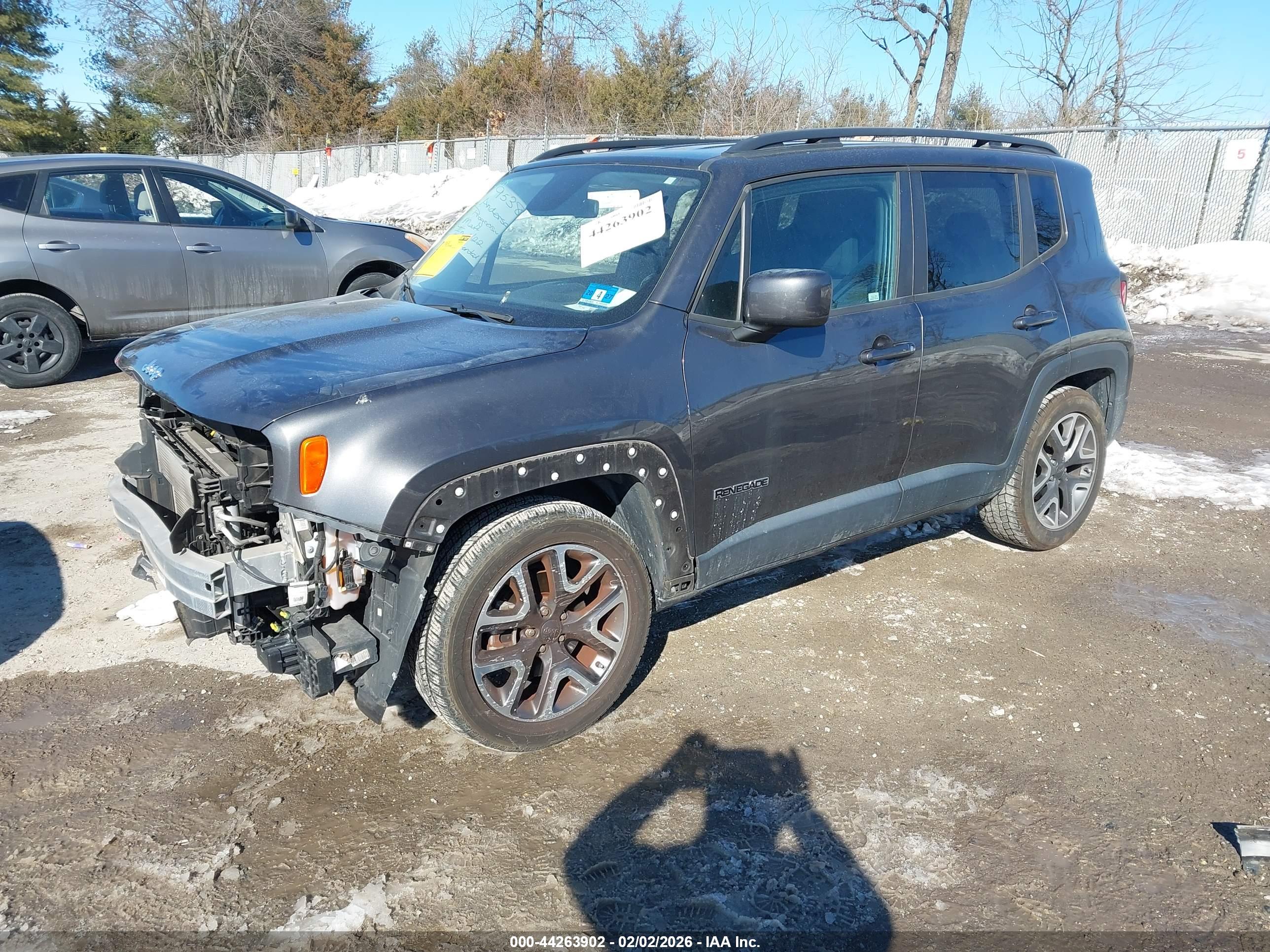 JEEP RENEGADE image 2