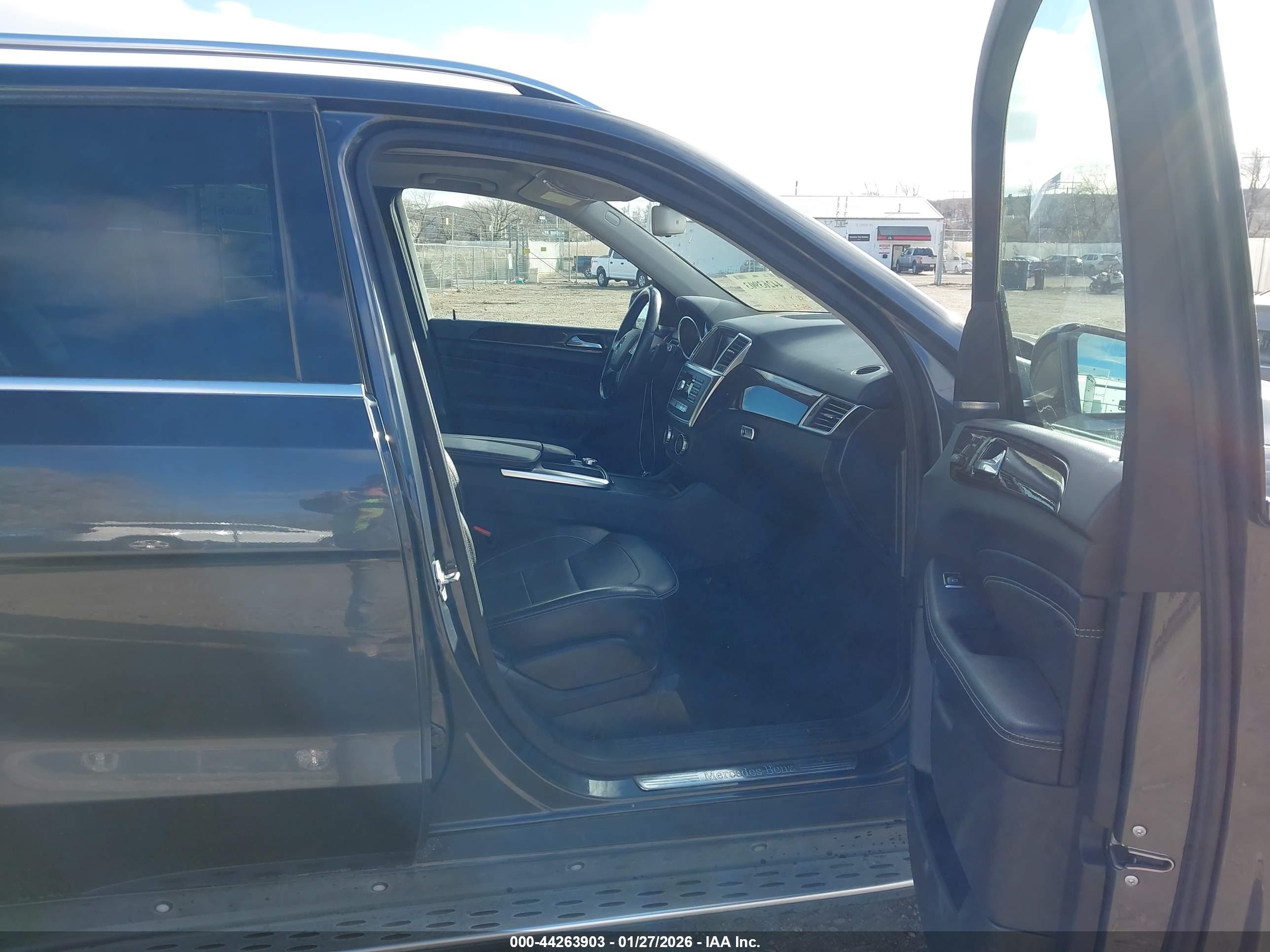 MERCEDES-BENZ ML image 5