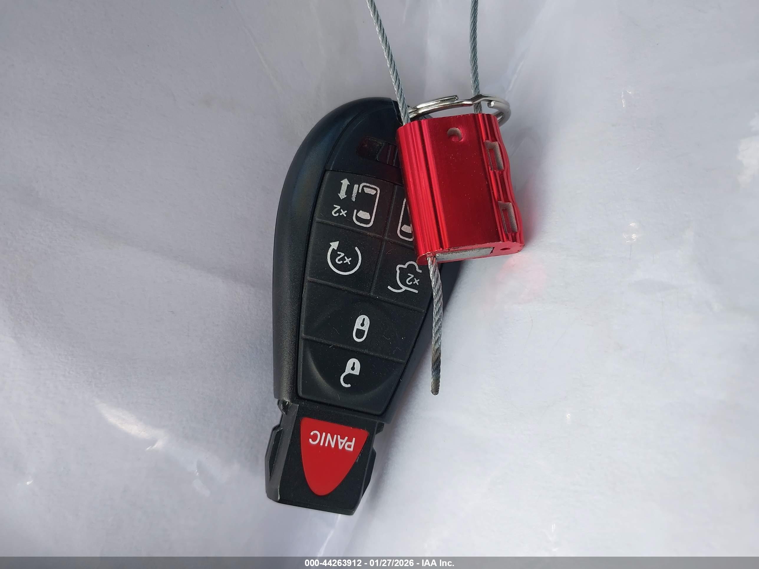 CHRYSLER TOWN image 11