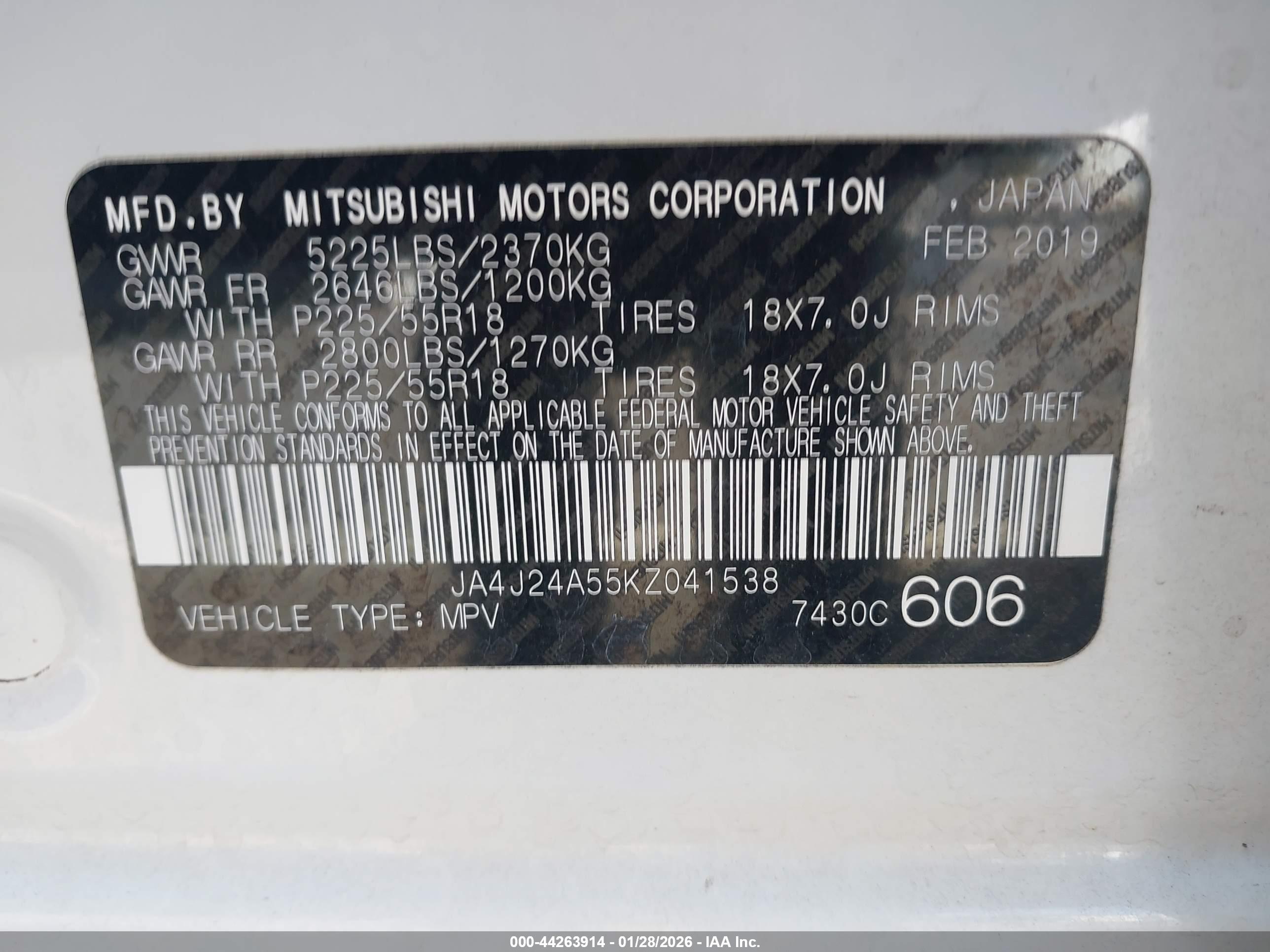 MITSUBISHI OUTLANDER image 9