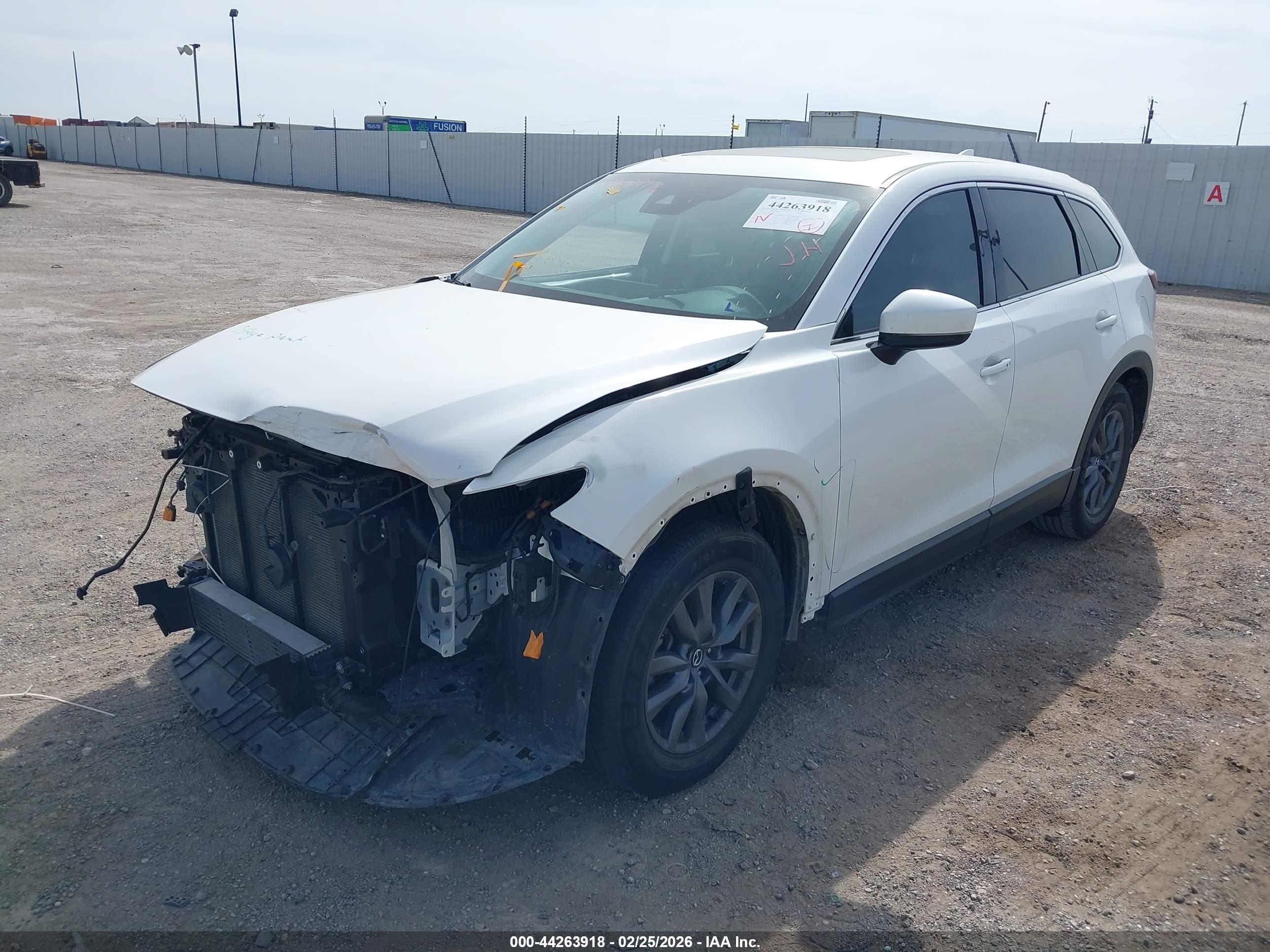 MAZDA CX-9 image 2