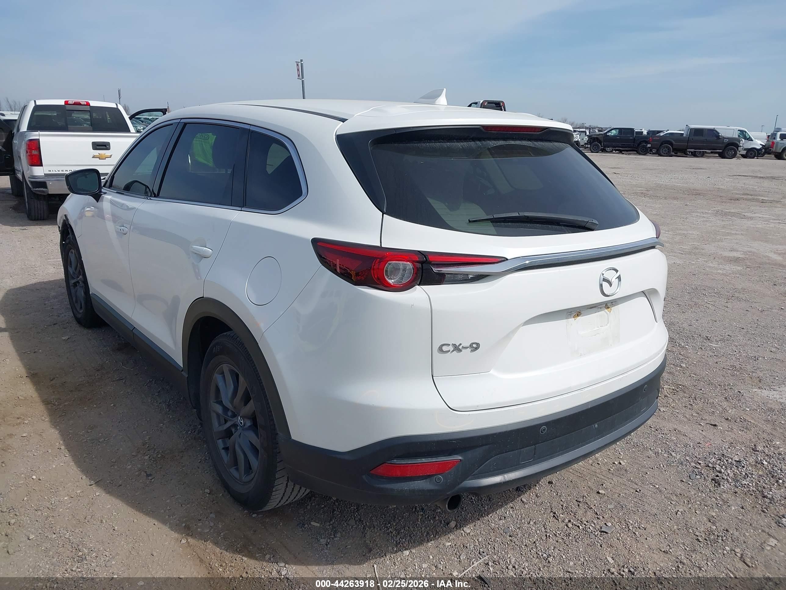 MAZDA CX-9 image 3