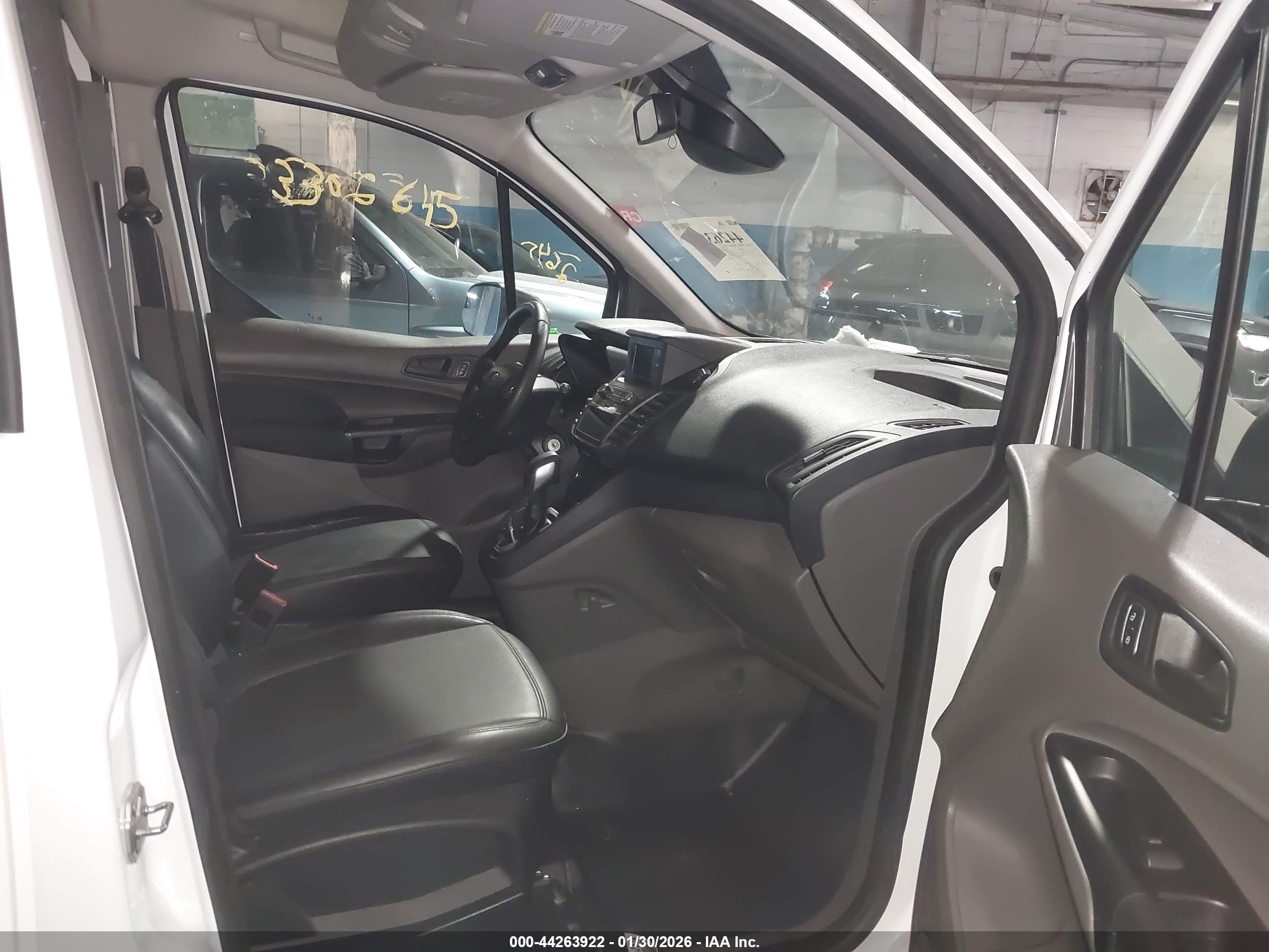 FORD TRANSIT image 5