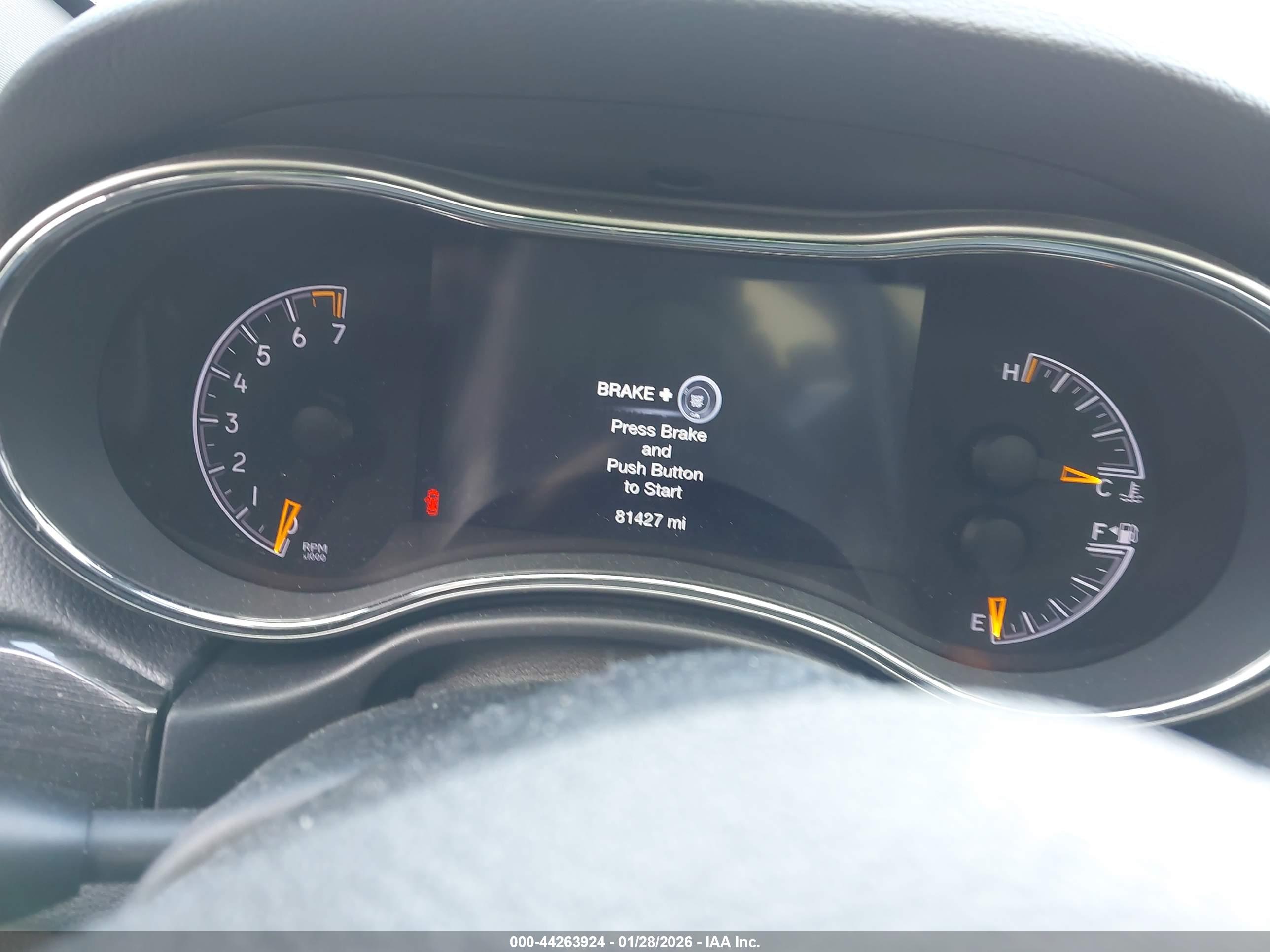 JEEP GRAND image 7