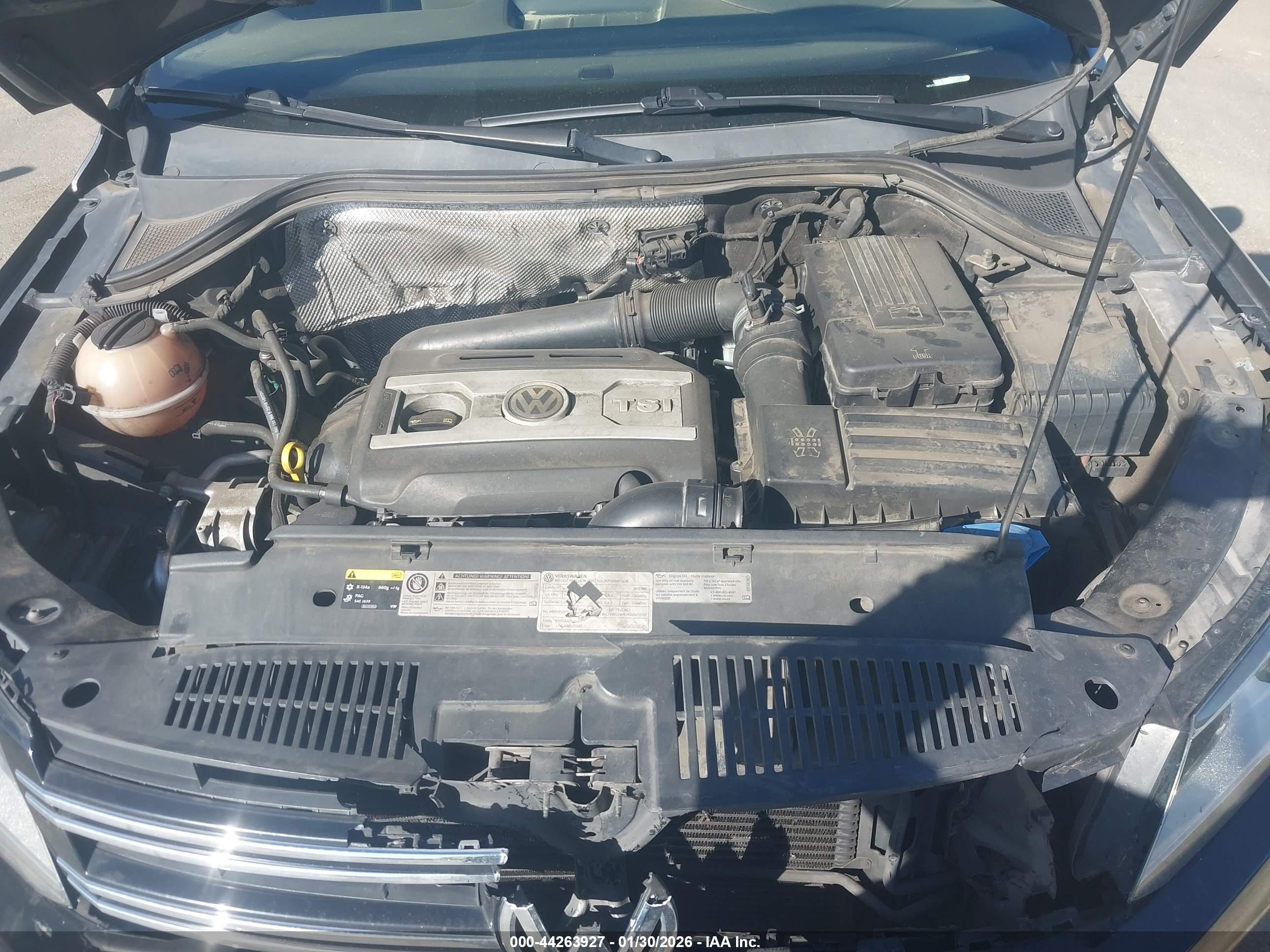 VOLKSWAGEN TIGUAN image 10