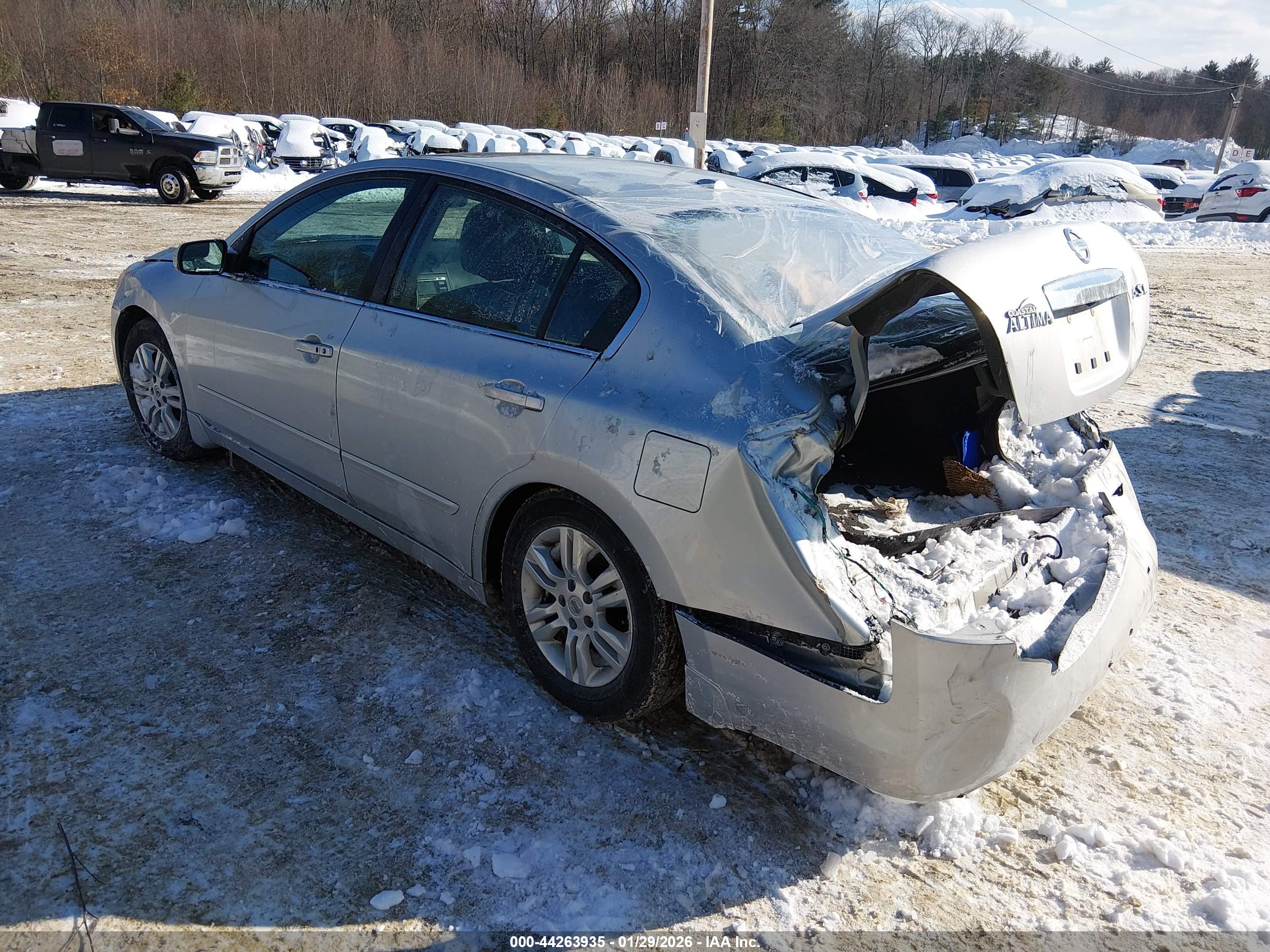 NISSAN ALTIMA image 3