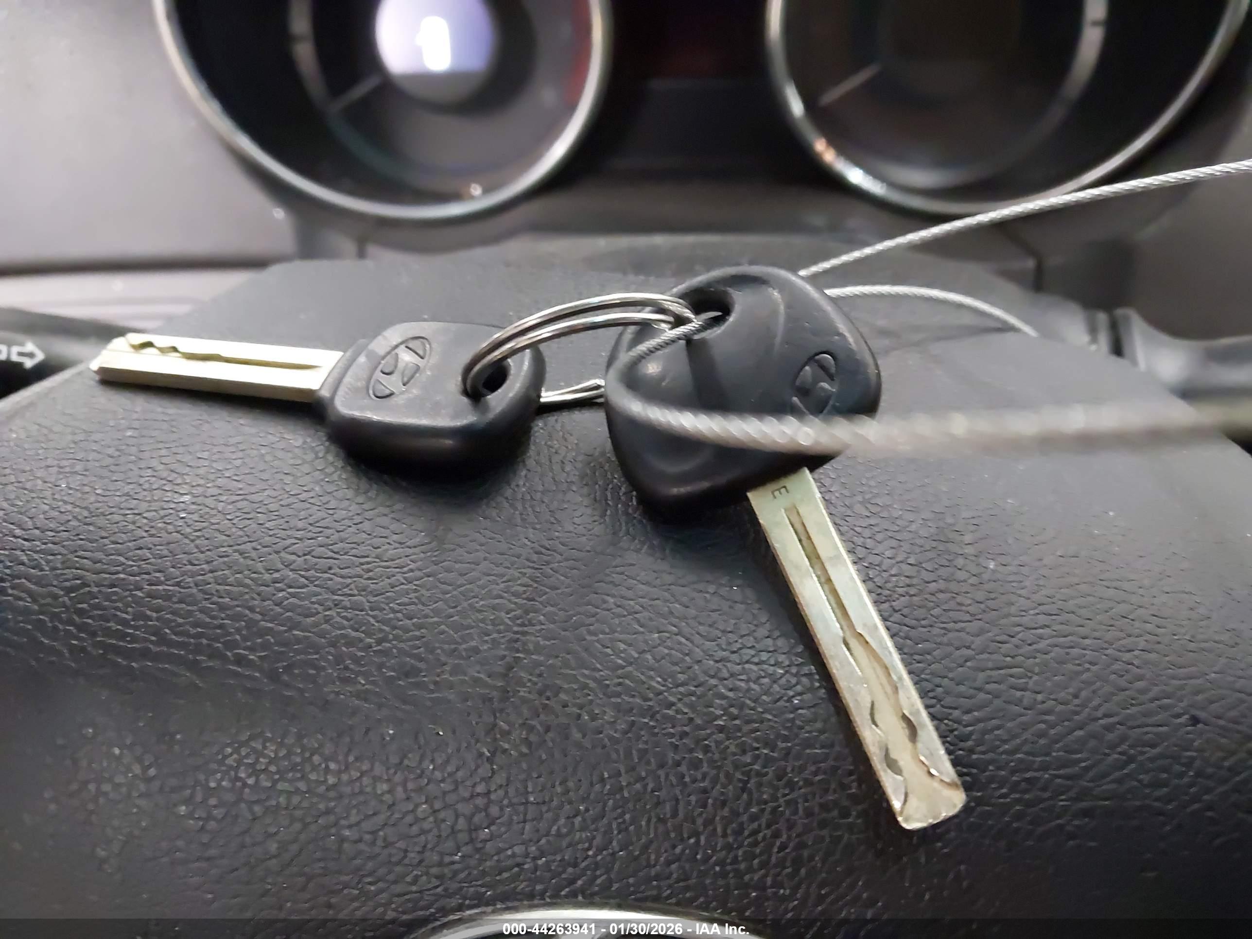HYUNDAI SONATA image 11