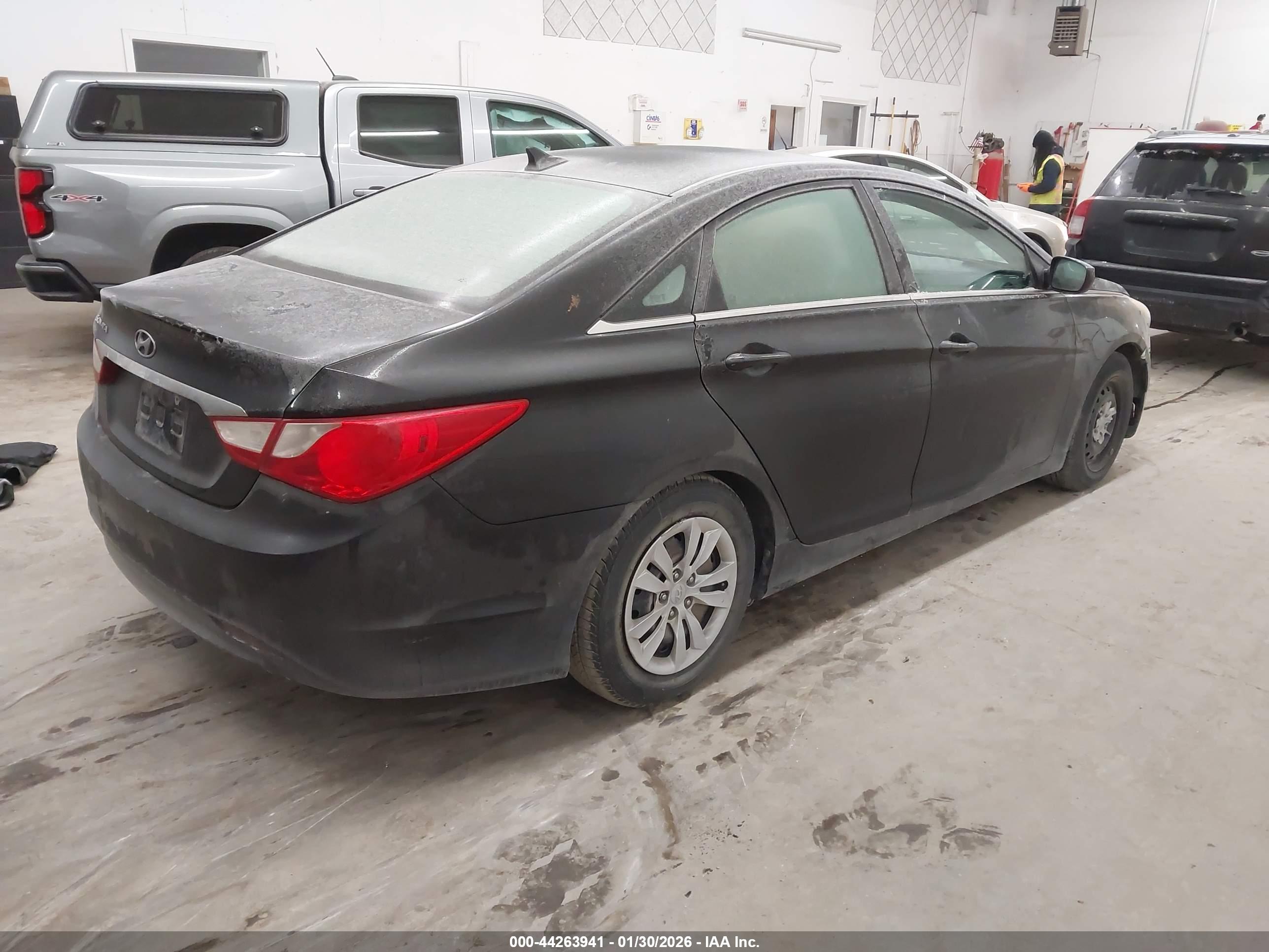 HYUNDAI SONATA image 4