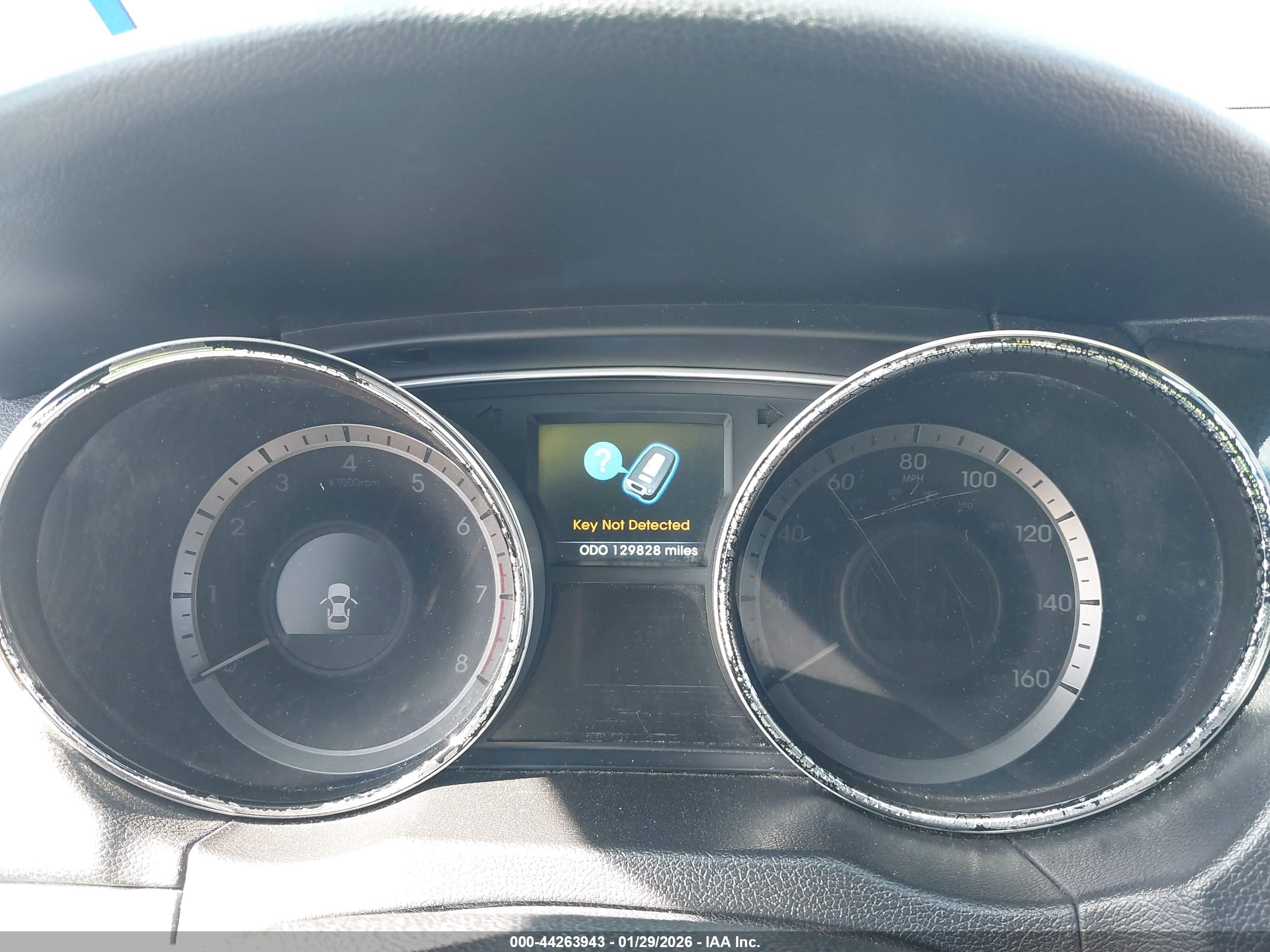 HYUNDAI SONATA image 7