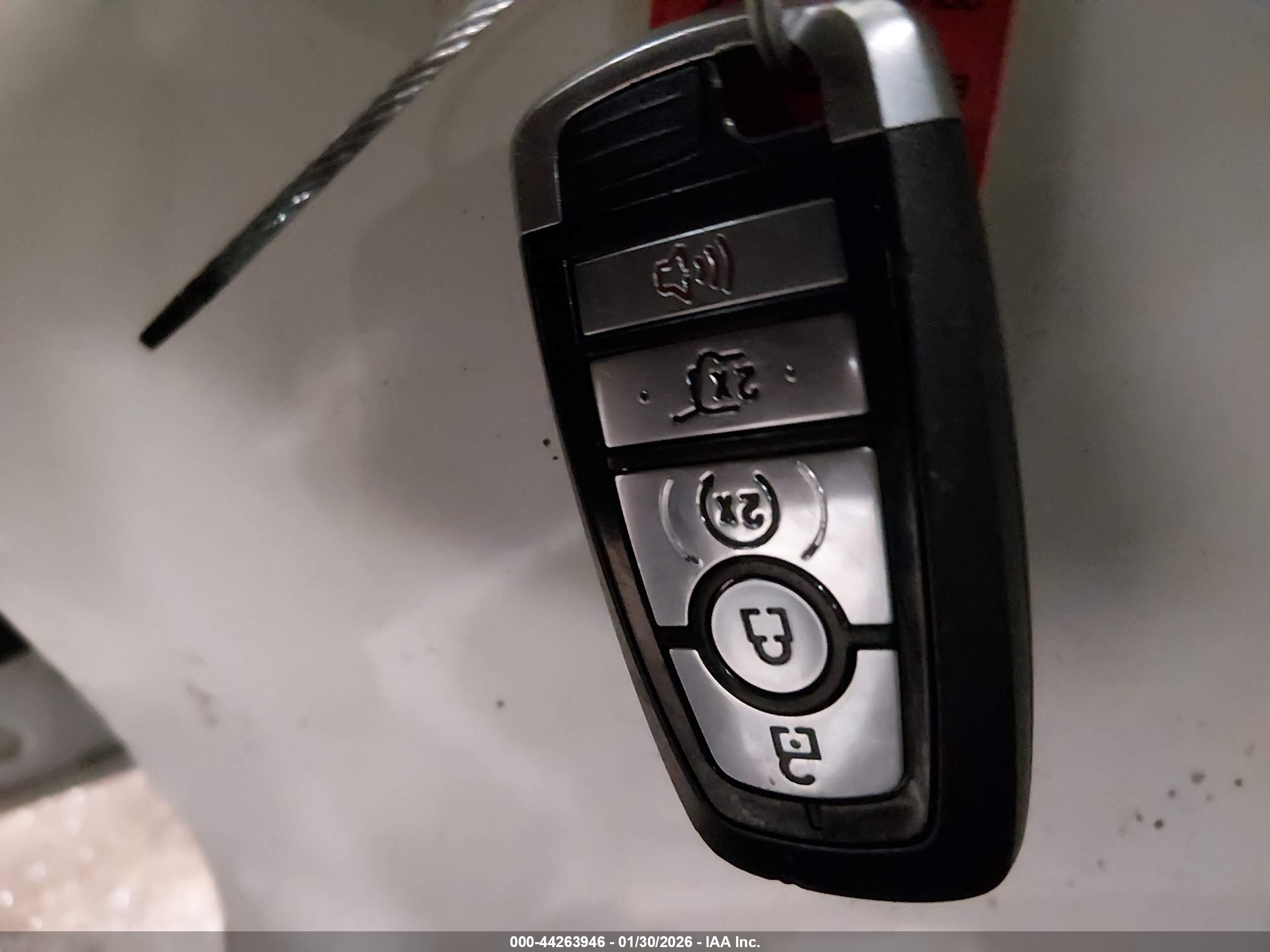 FORD ESCAPE image 11