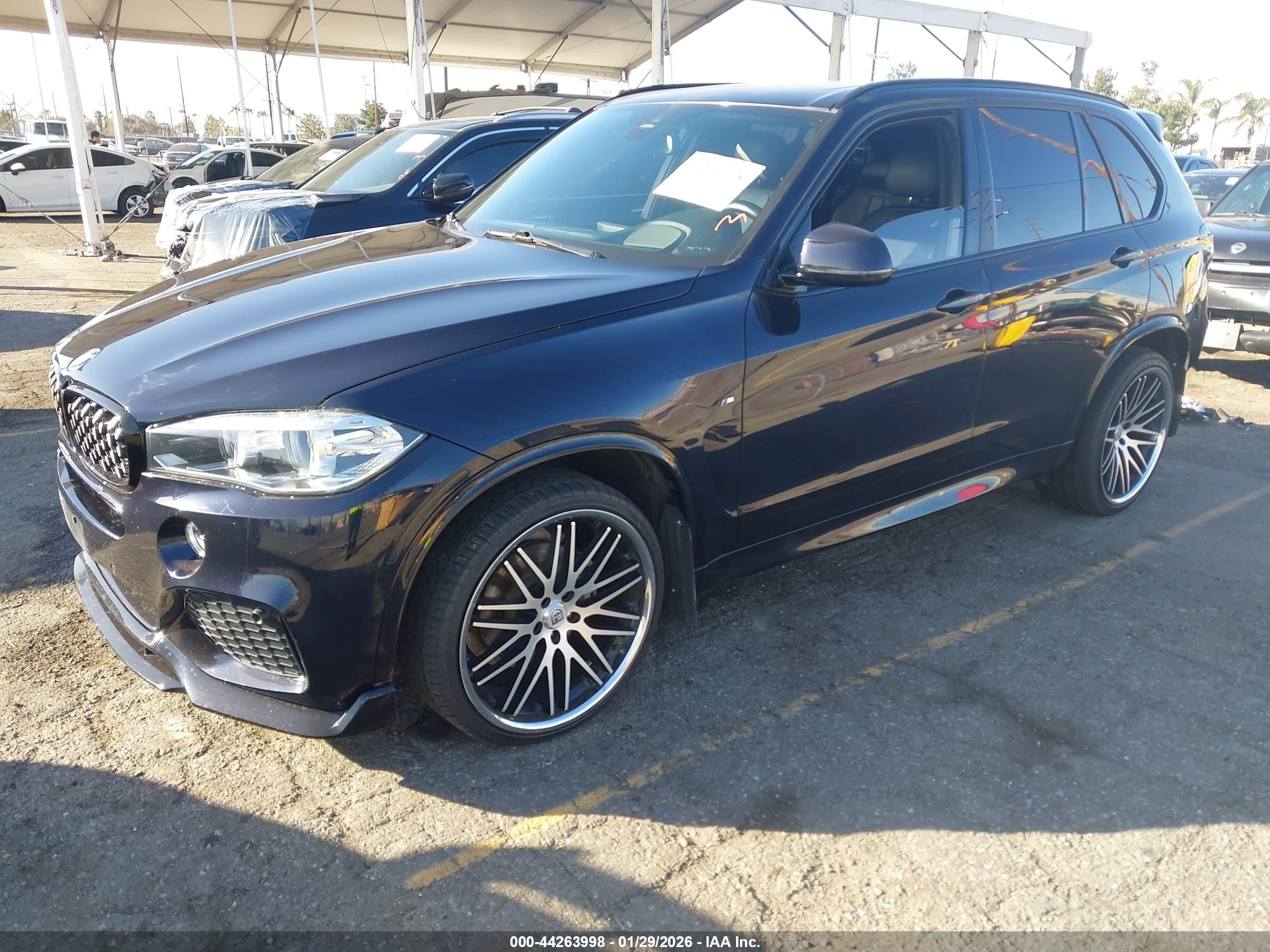 BMW X5 image 2