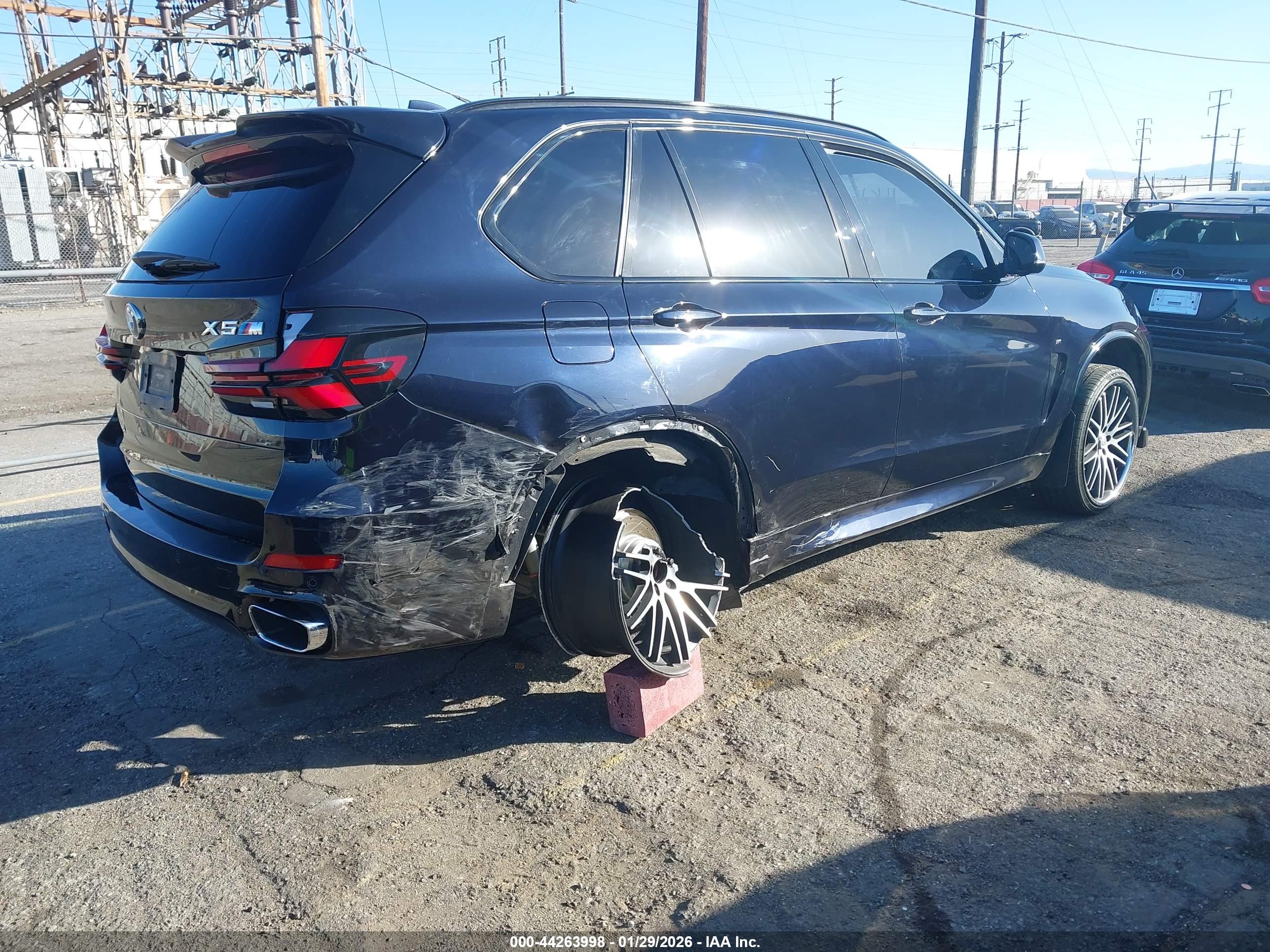 BMW X5 image 4