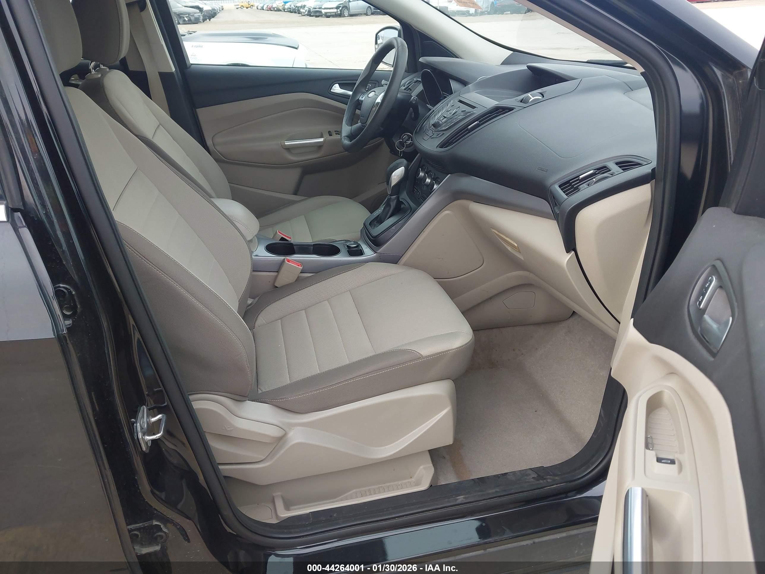 FORD ESCAPE image 5