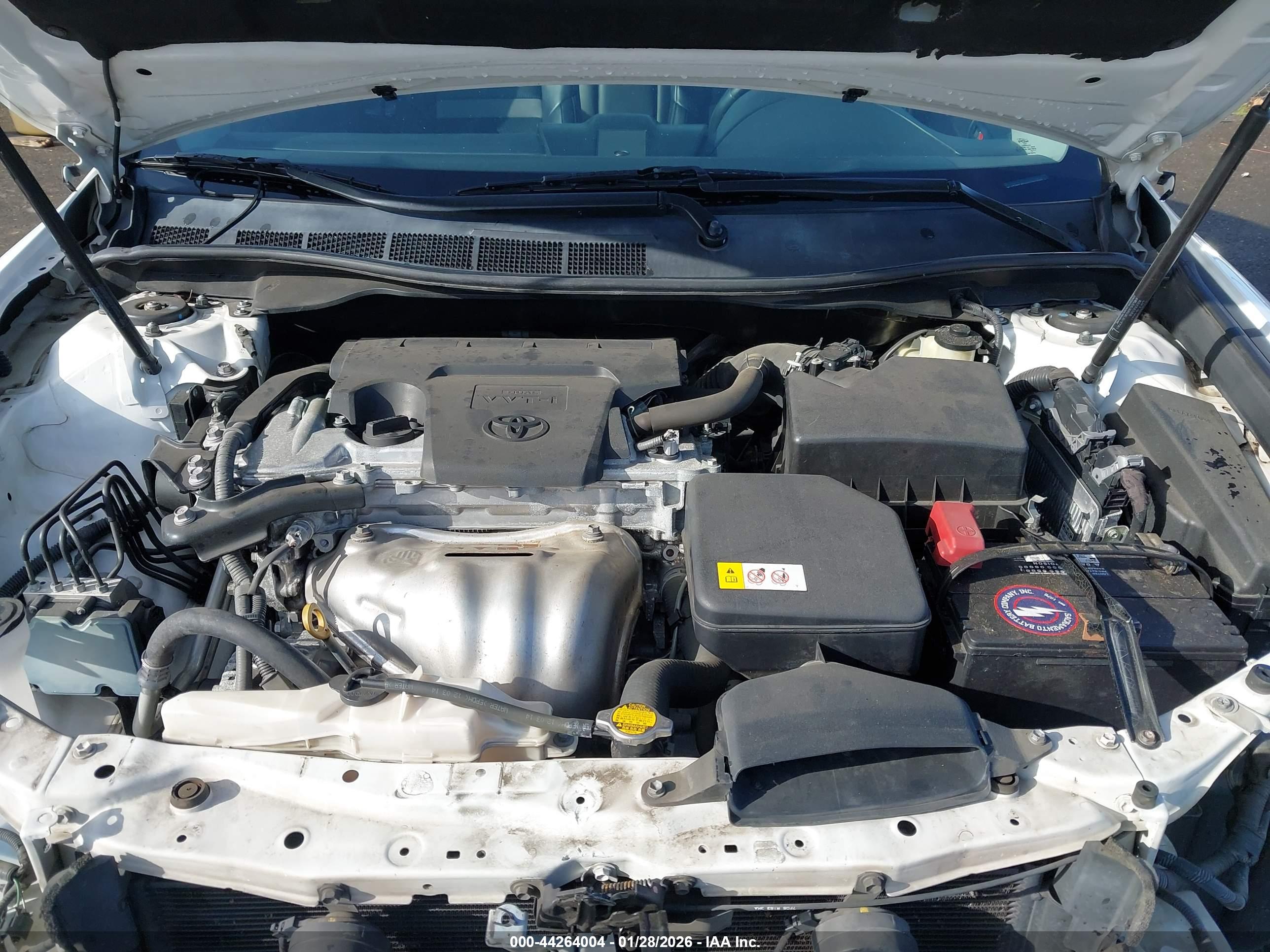 TOYOTA CAMRY image 10