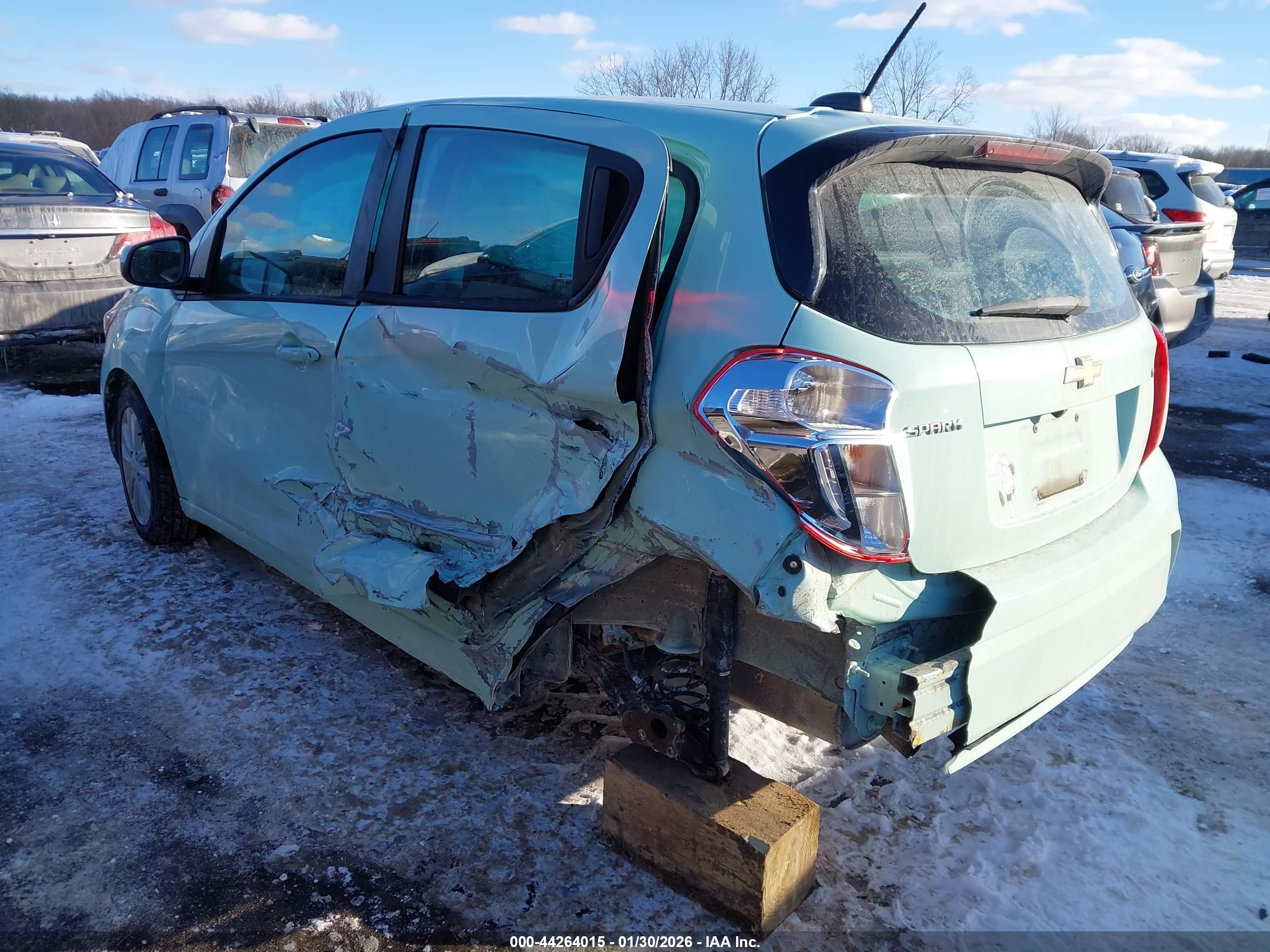 CHEVROLET SPARK image 3