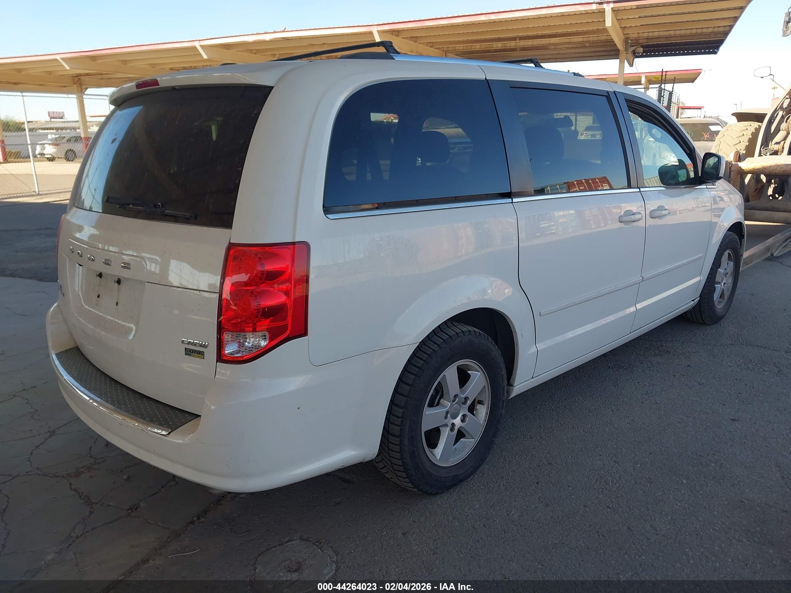DODGE GRAND image 4