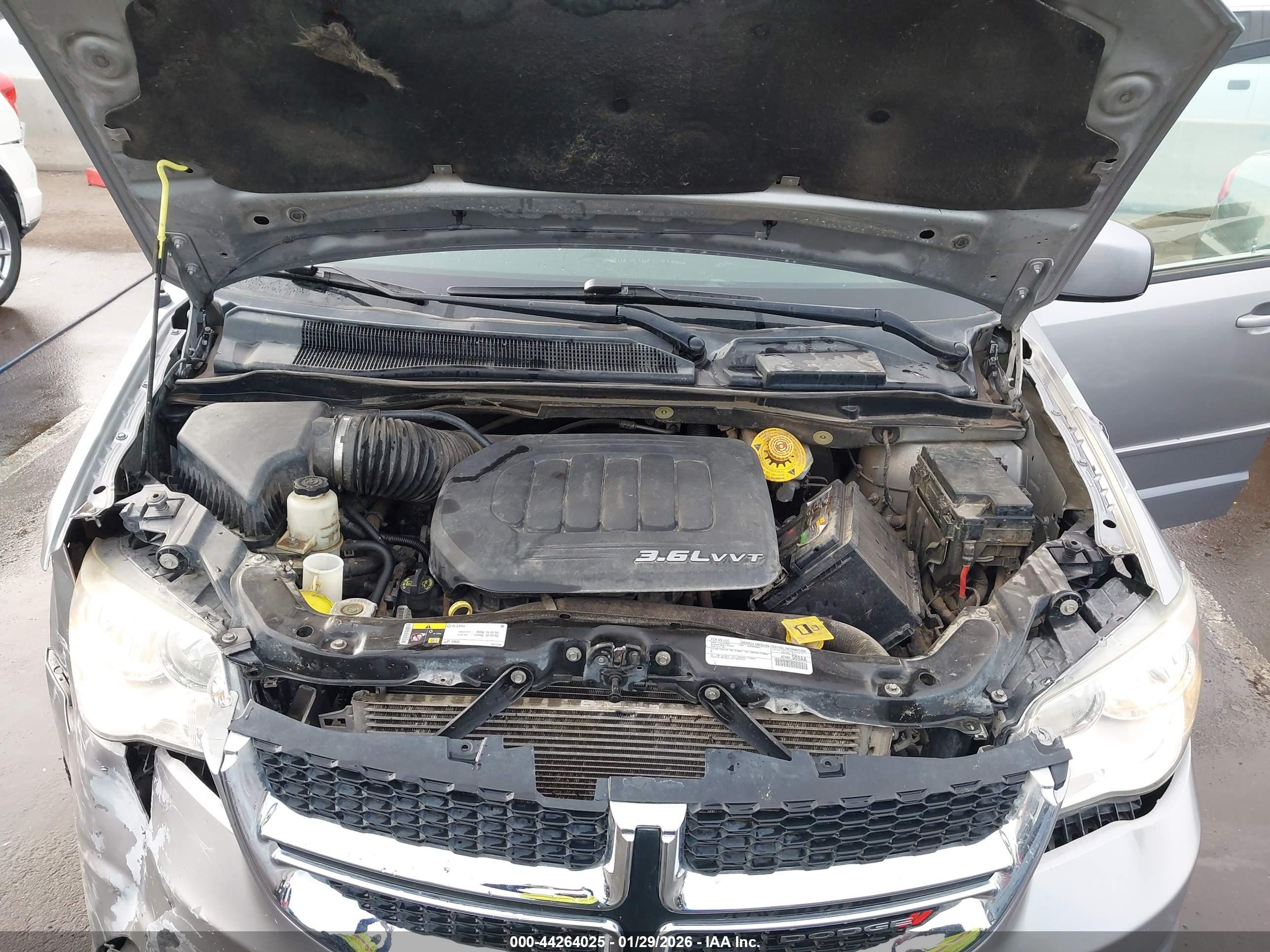 DODGE GRAND image 10