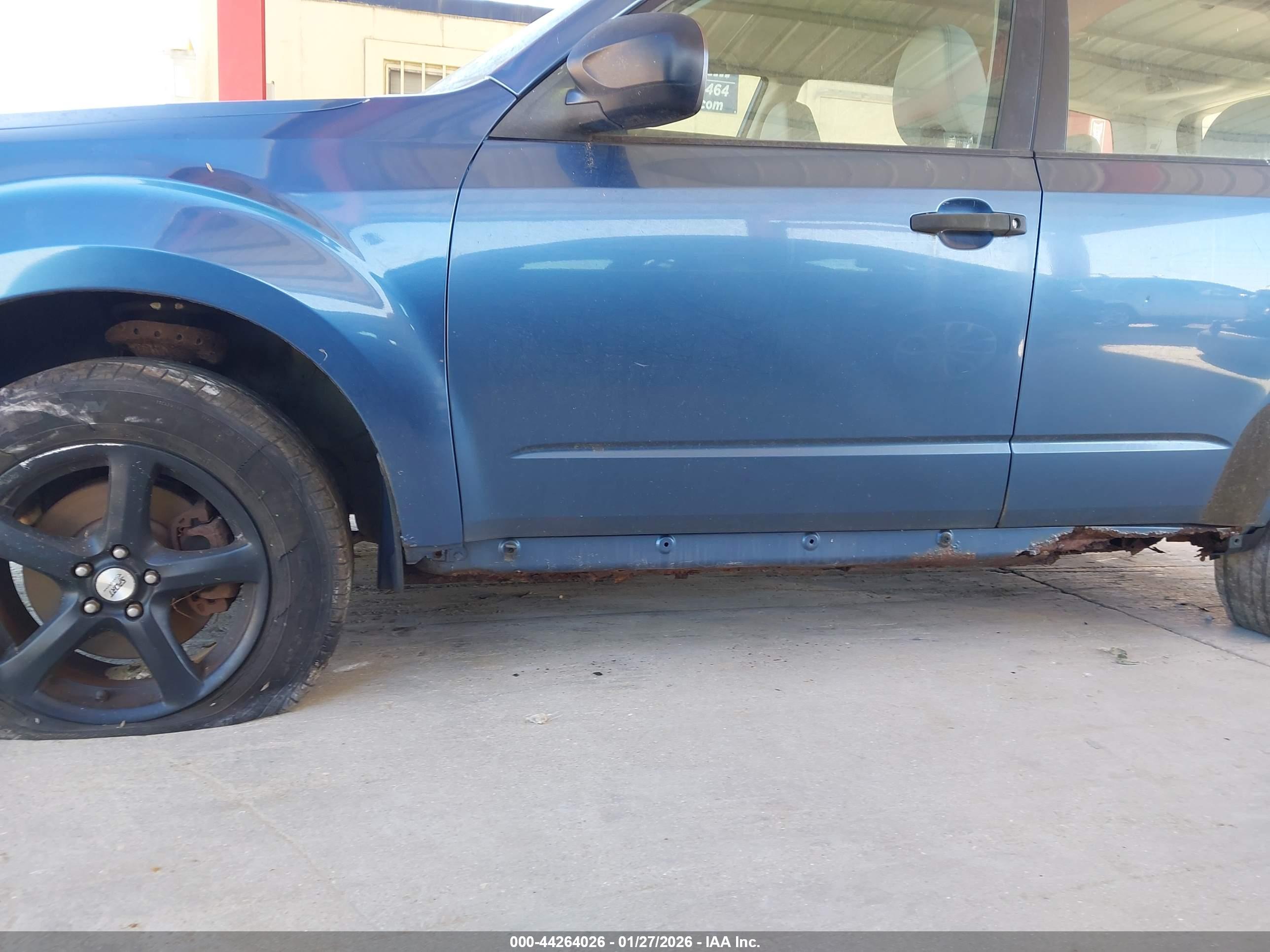 SUBARU FORESTER image 6