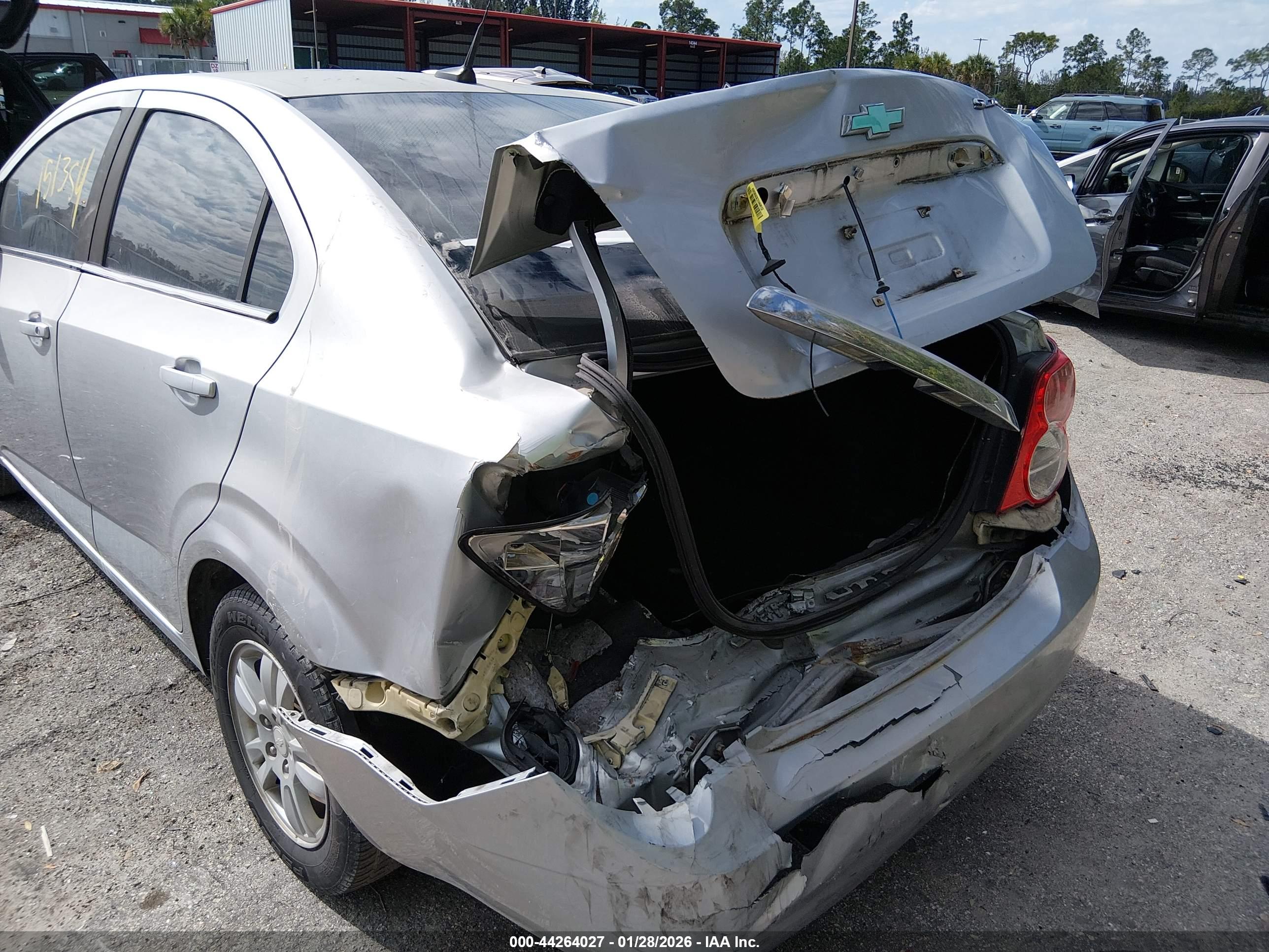 CHEVROLET SONIC image 6