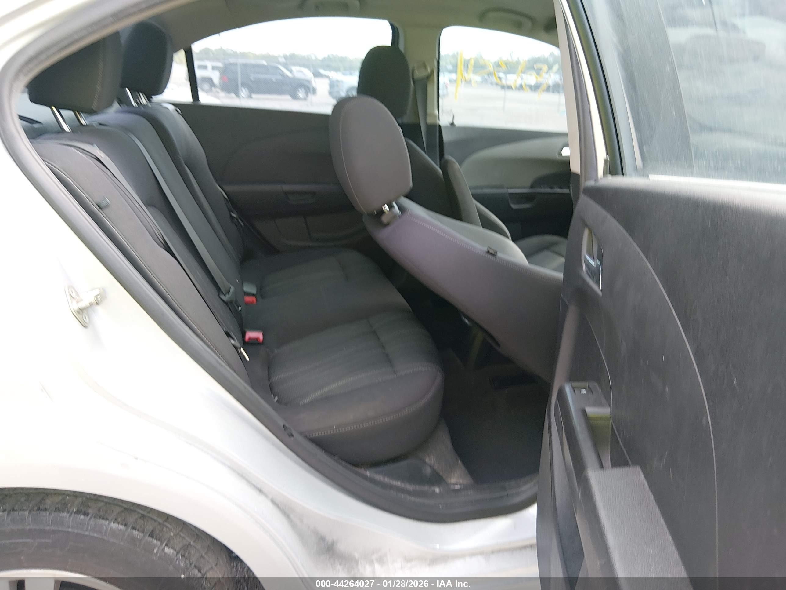 CHEVROLET SONIC image 8