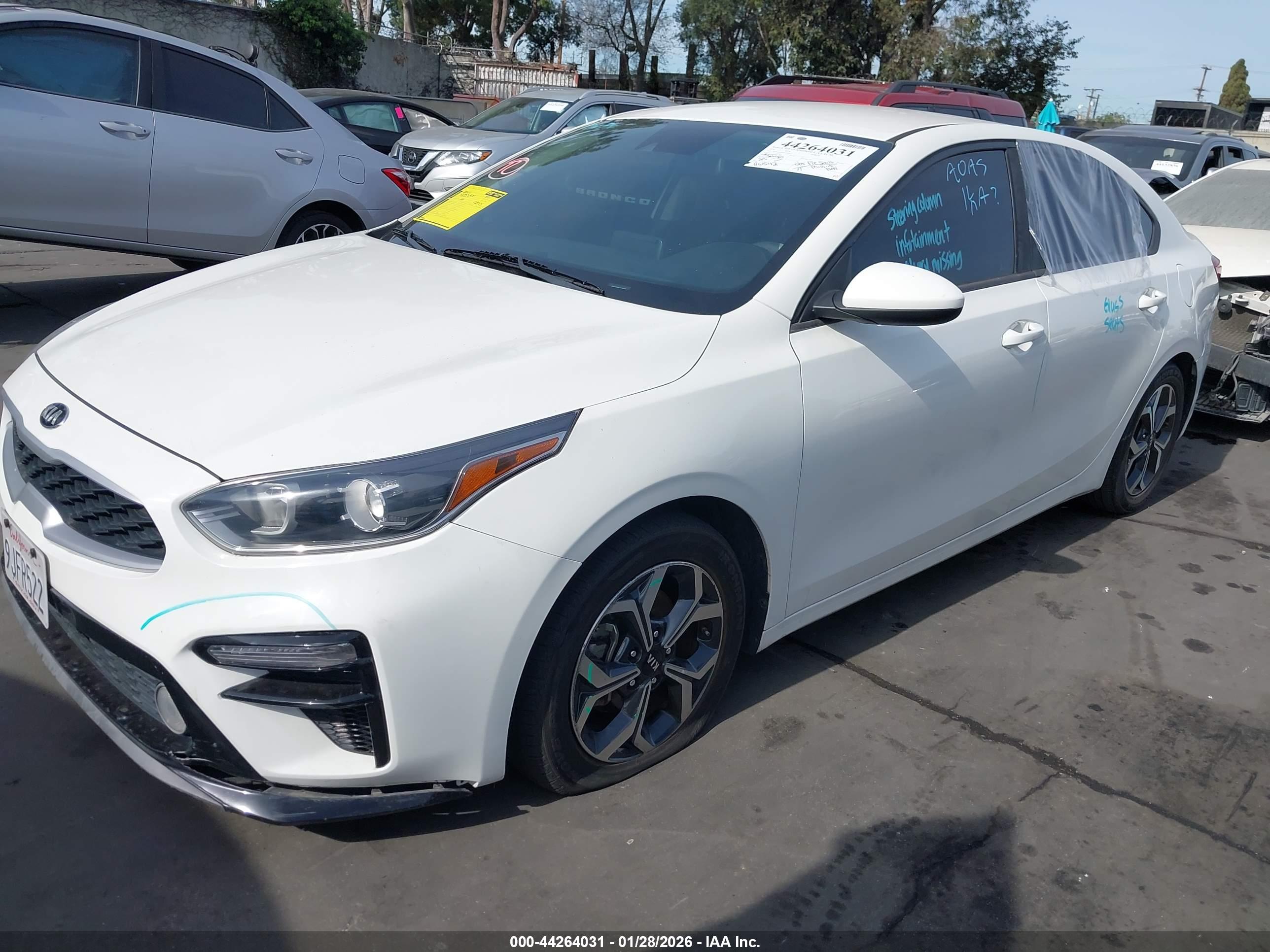KIA FORTE image 2