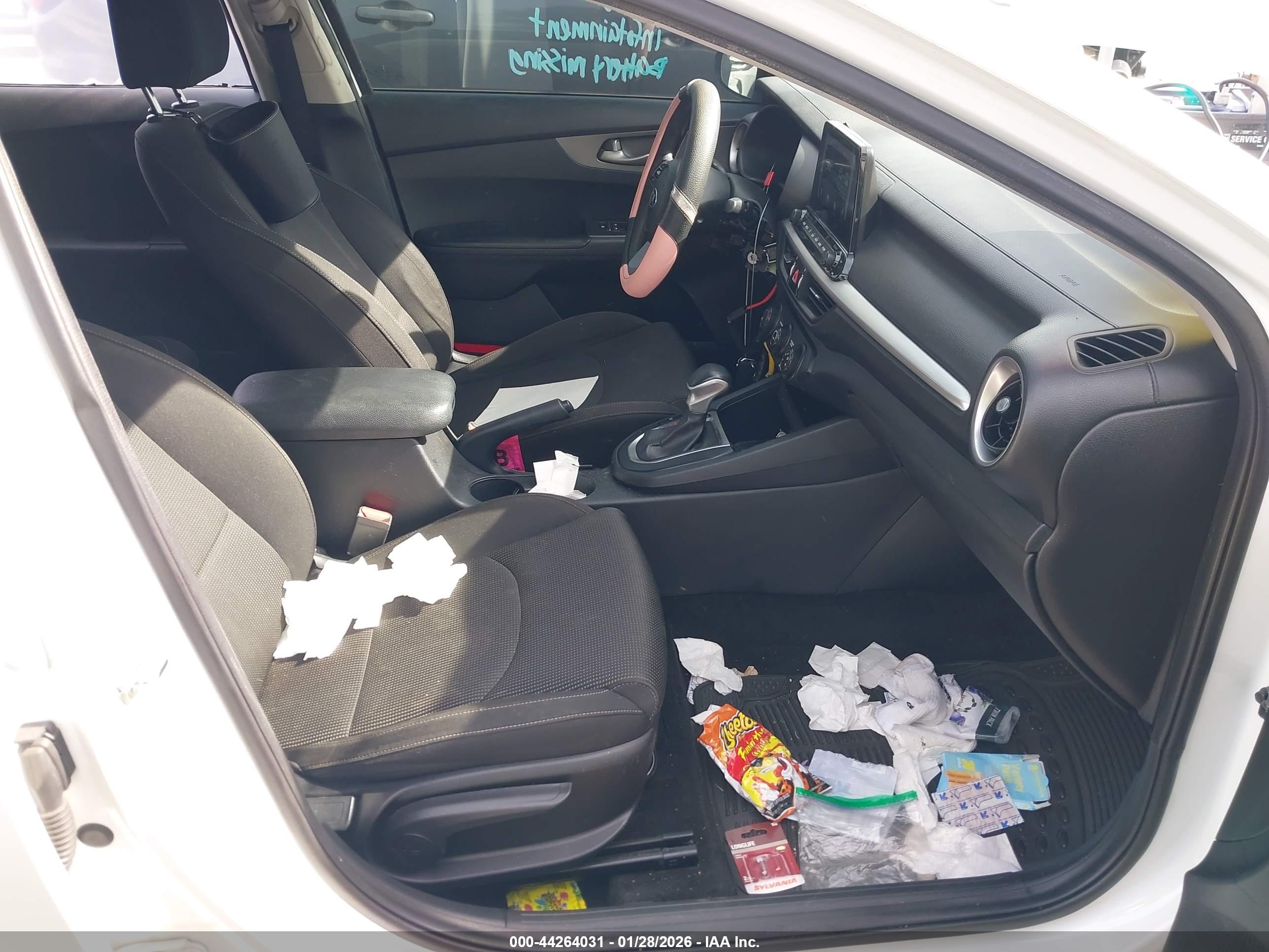 KIA FORTE image 5