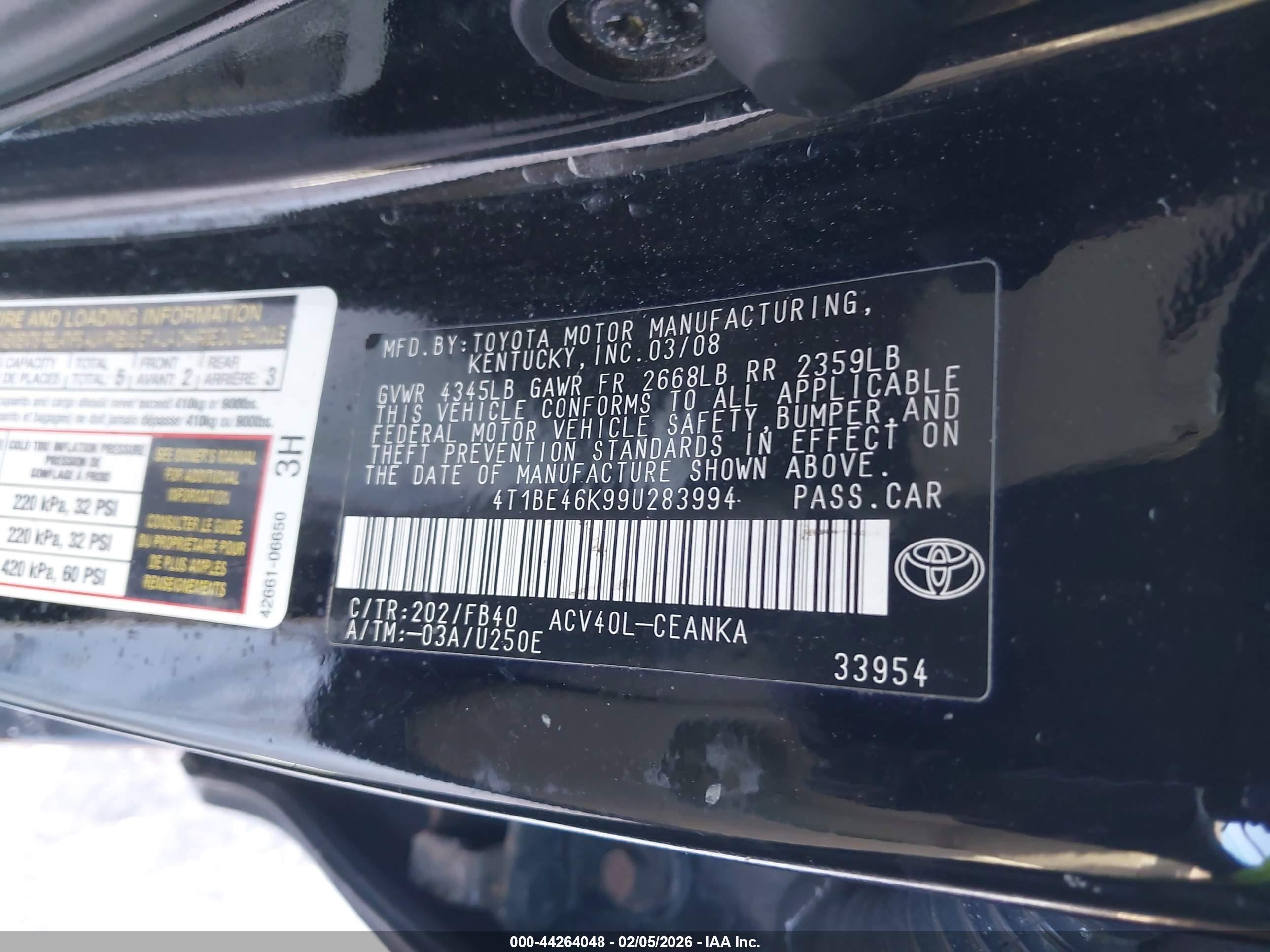 TOYOTA CAMRY image 9