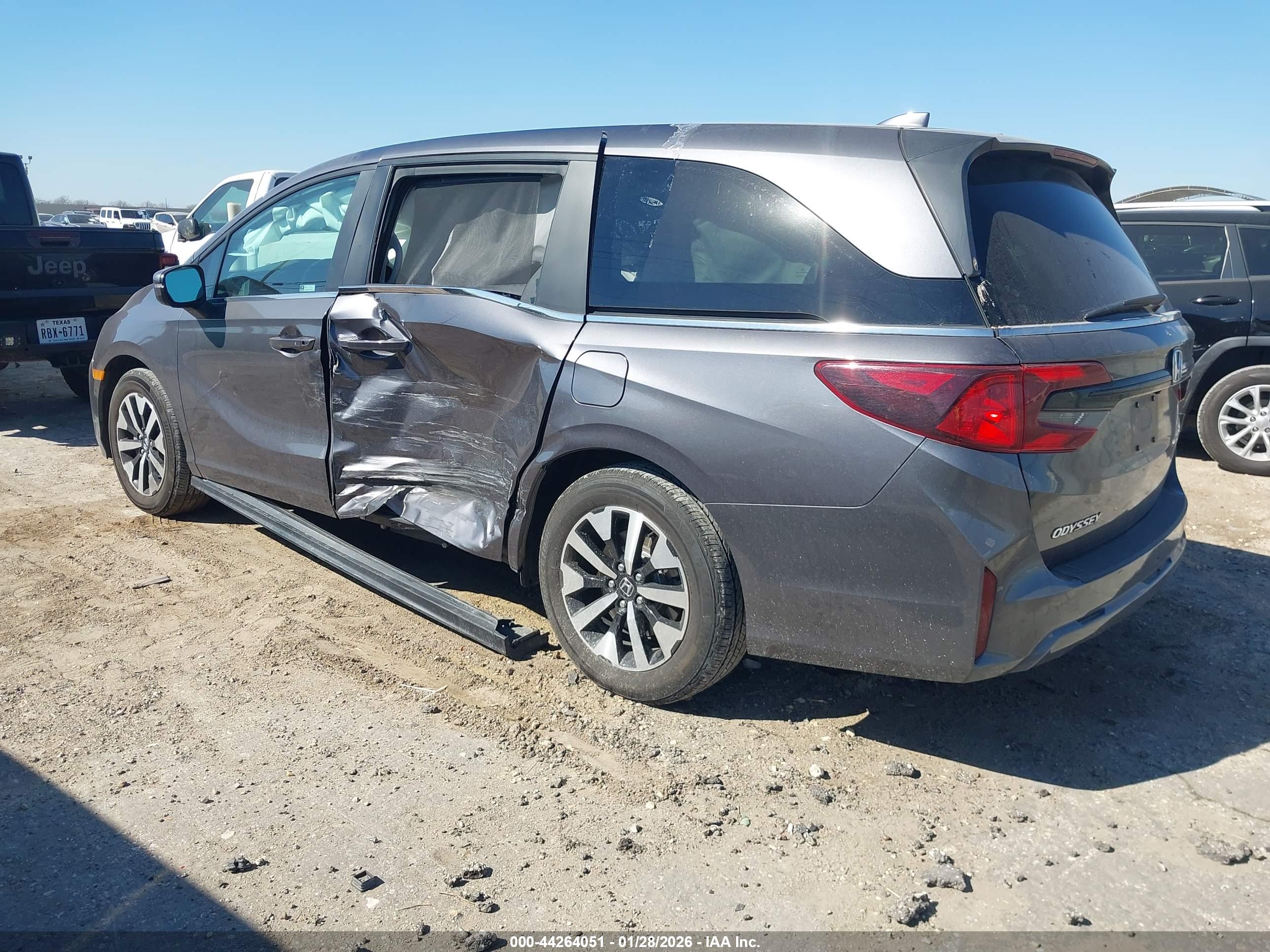 HONDA ODYSSEY image 3