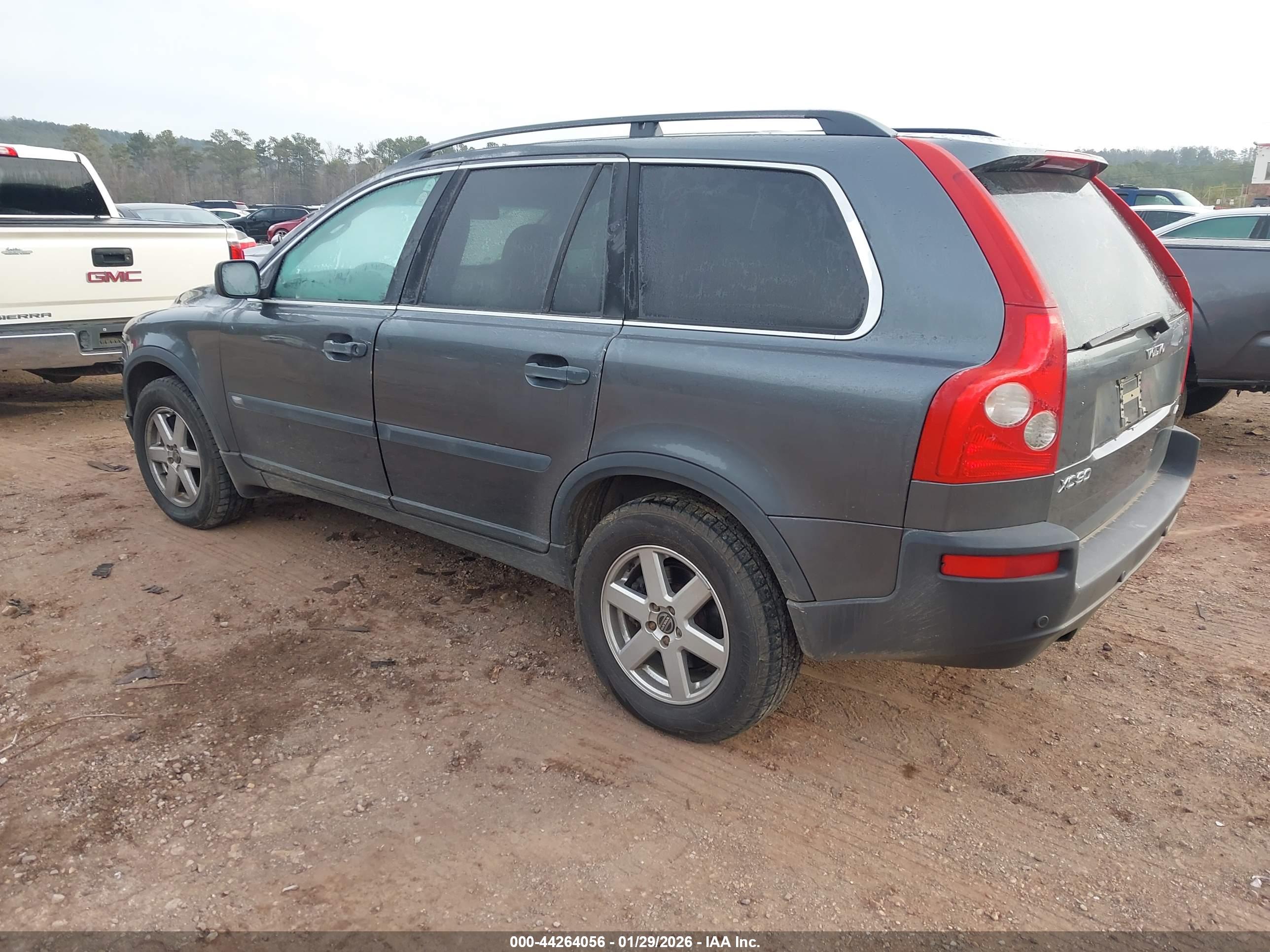 VOLVO XC90 image 3