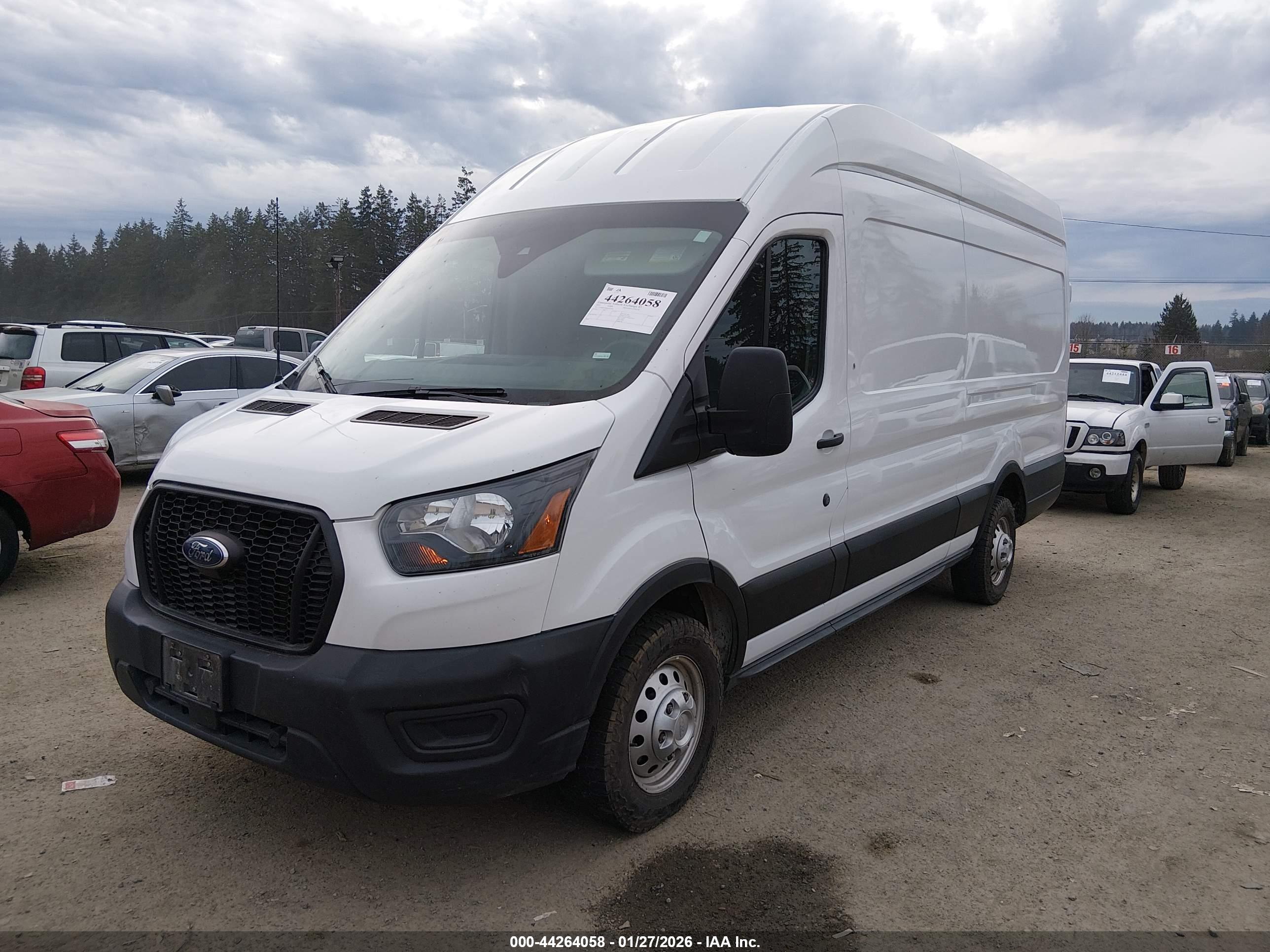 FORD TRANSIT-250 image 2