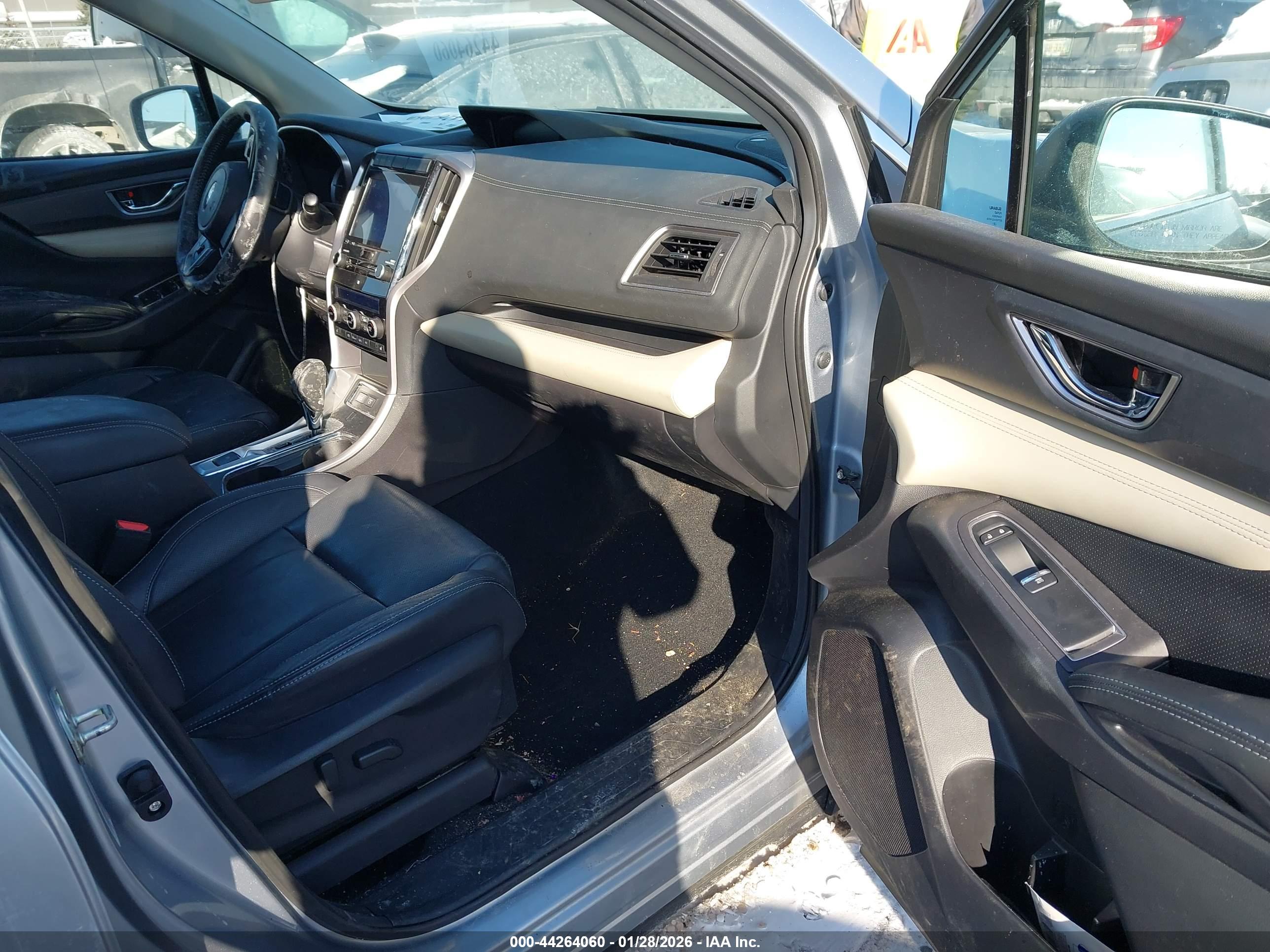 SUBARU ASCENT image 5
