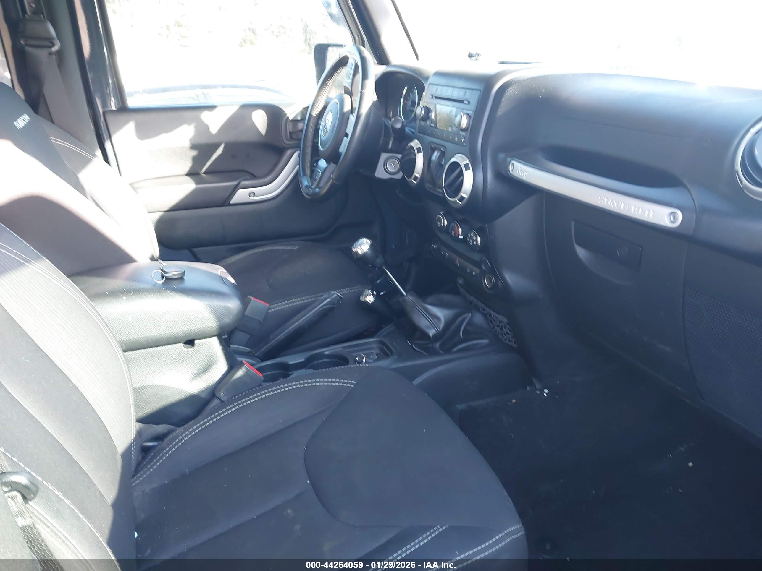 JEEP WRANGLER image 5