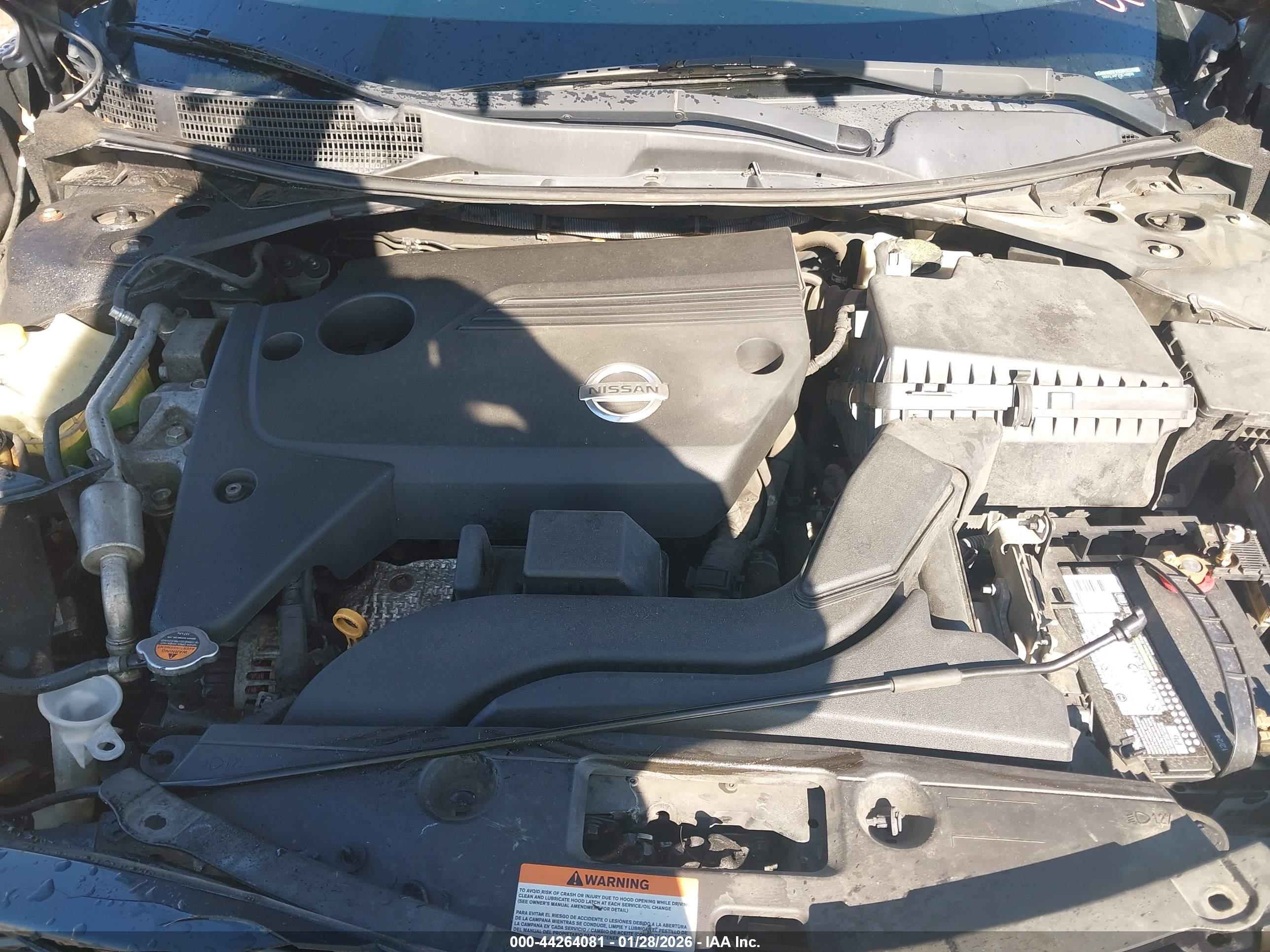 NISSAN ALTIMA image 10