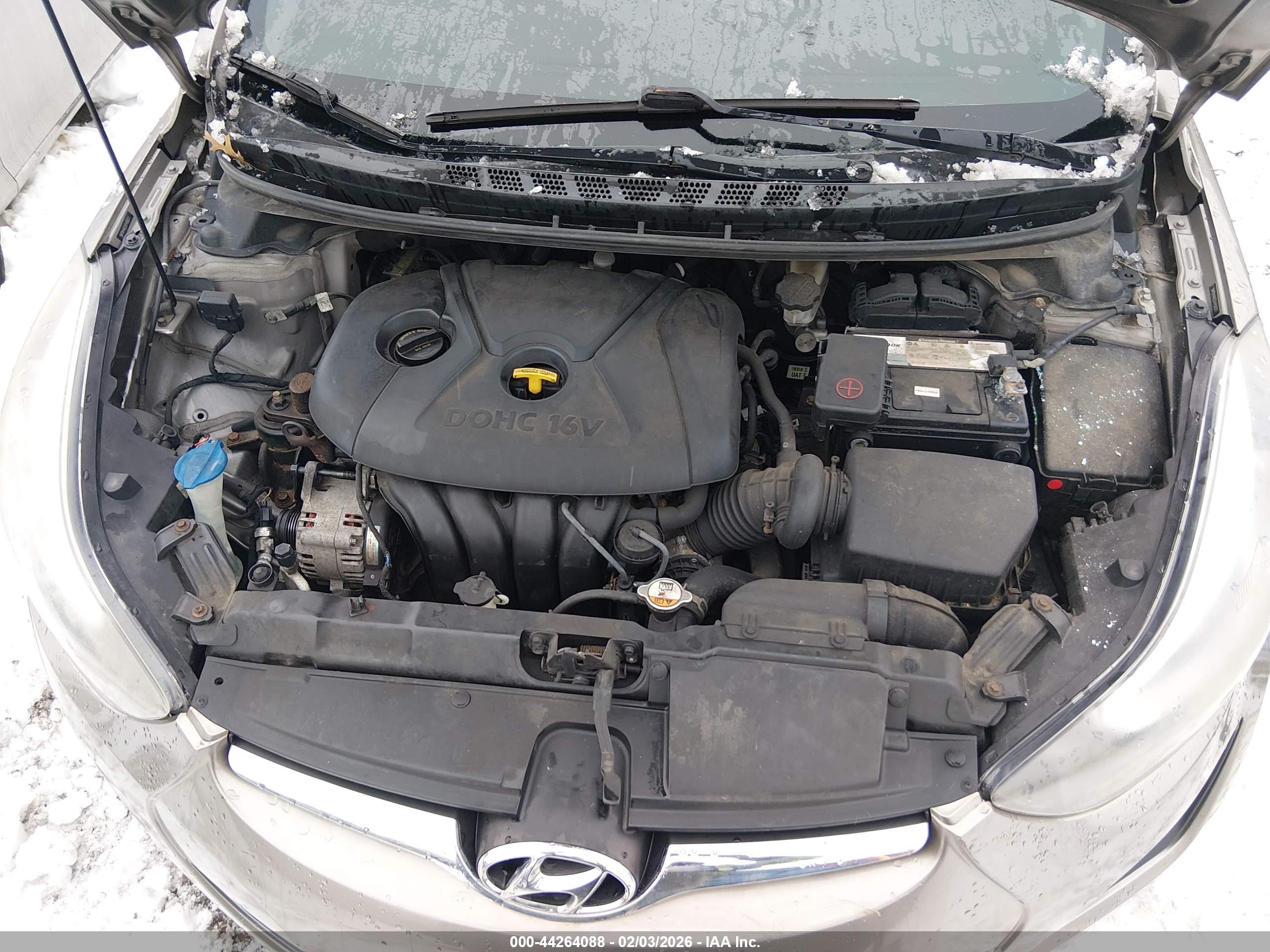 HYUNDAI ELANTRA image 10