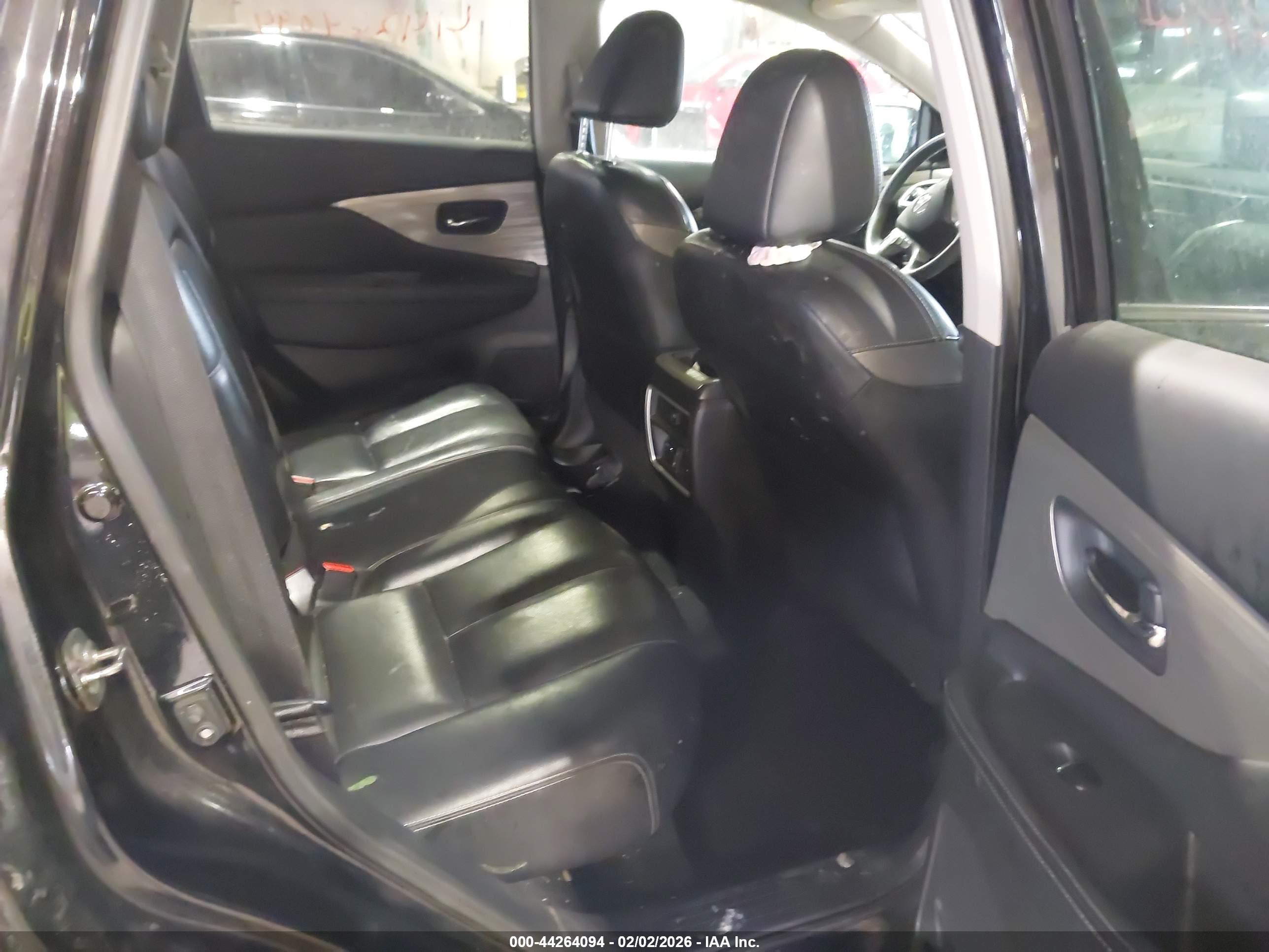 NISSAN MURANO image 8