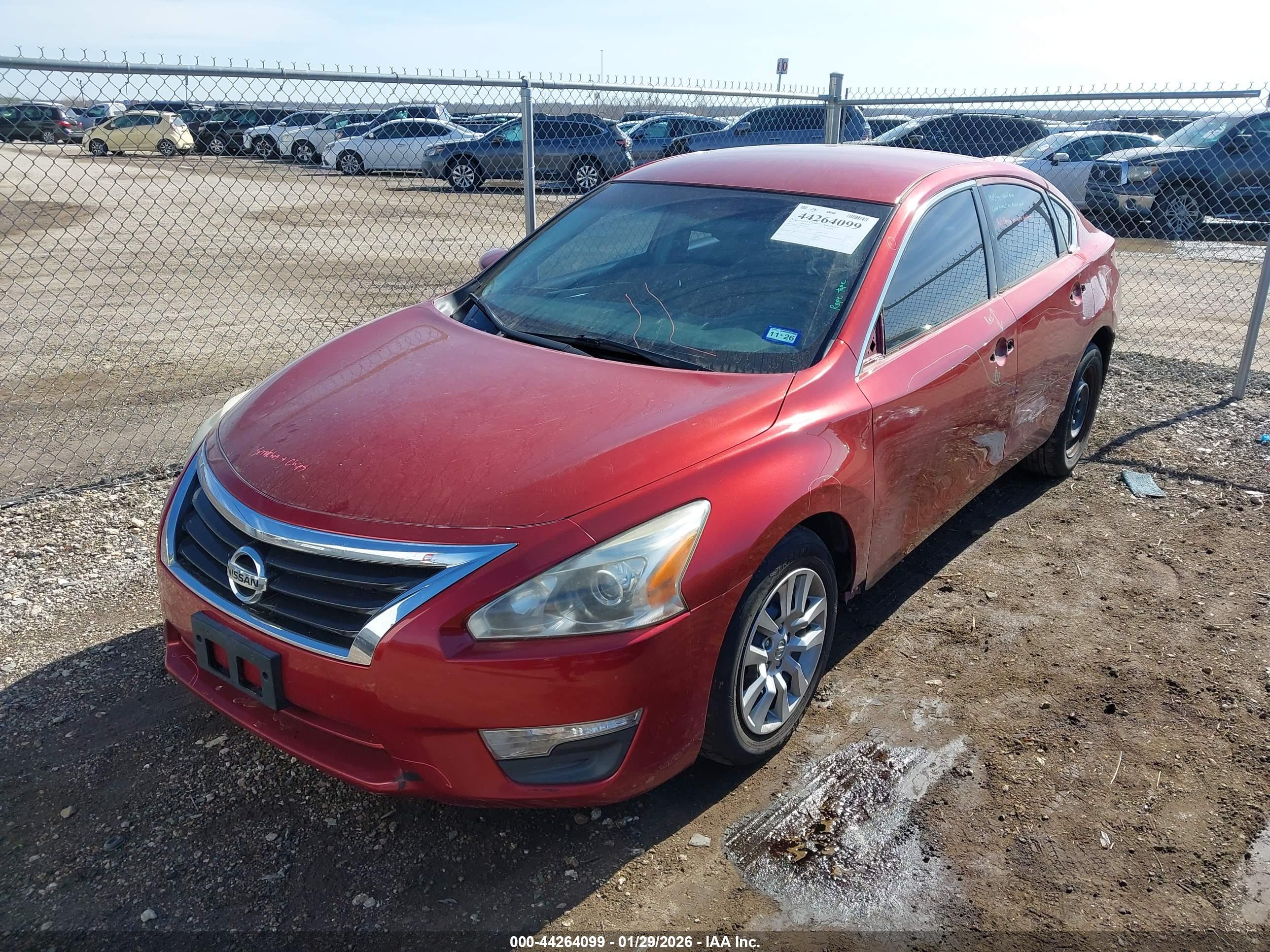 NISSAN ALTIMA image 2