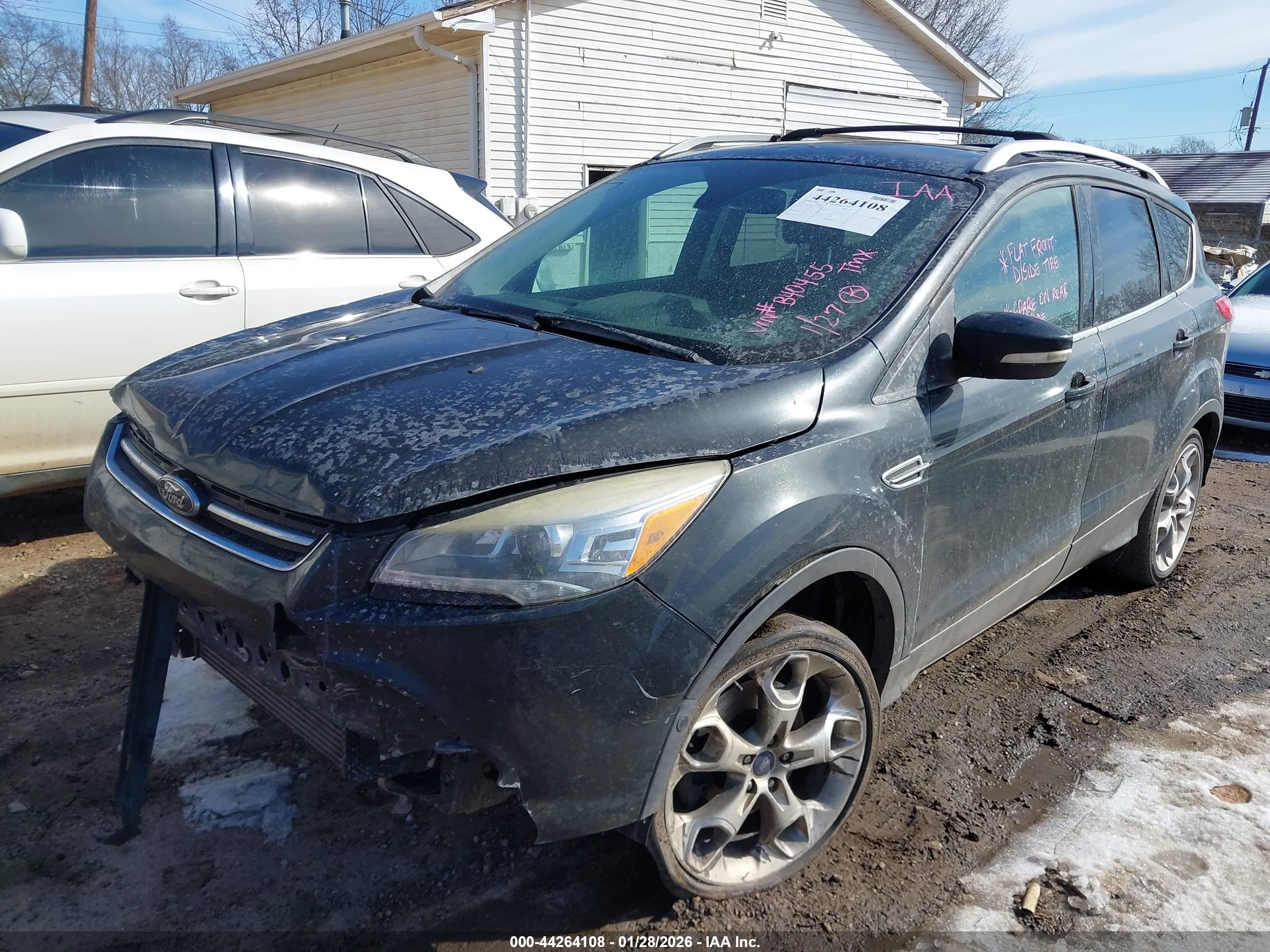FORD ESCAPE image 2