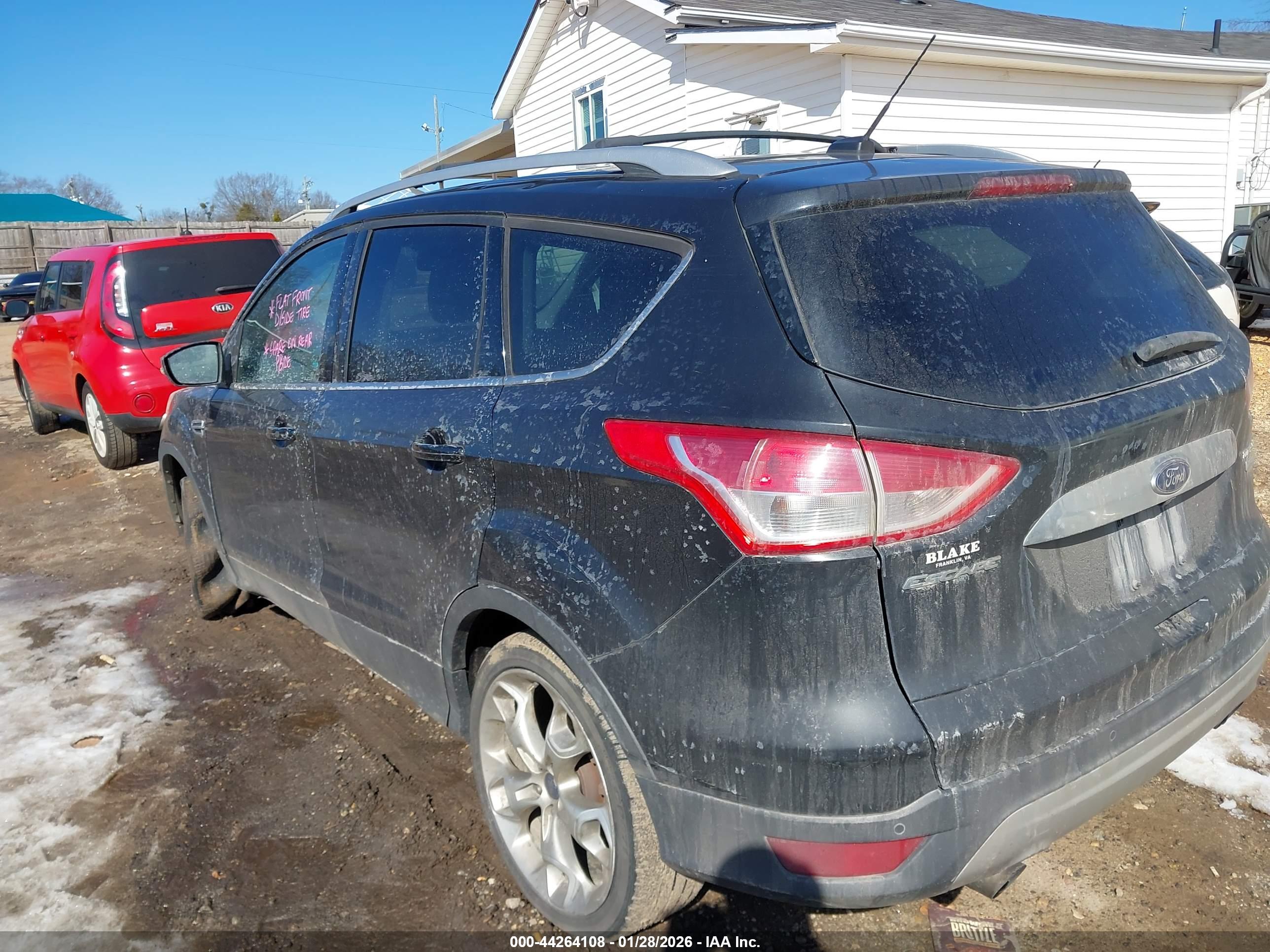 FORD ESCAPE image 3