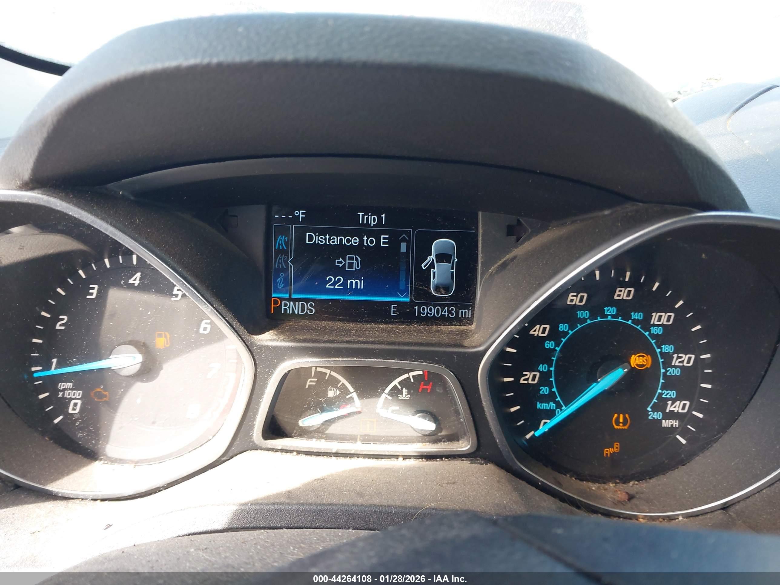 FORD ESCAPE image 7