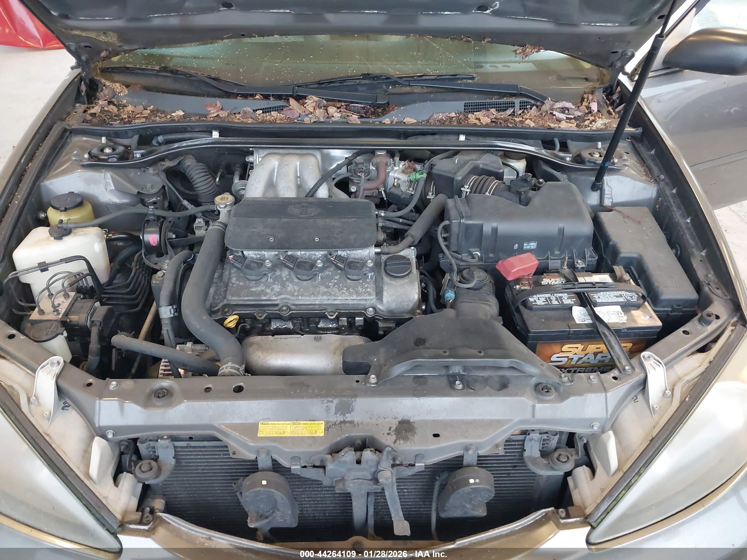 TOYOTA CAMRY image 10