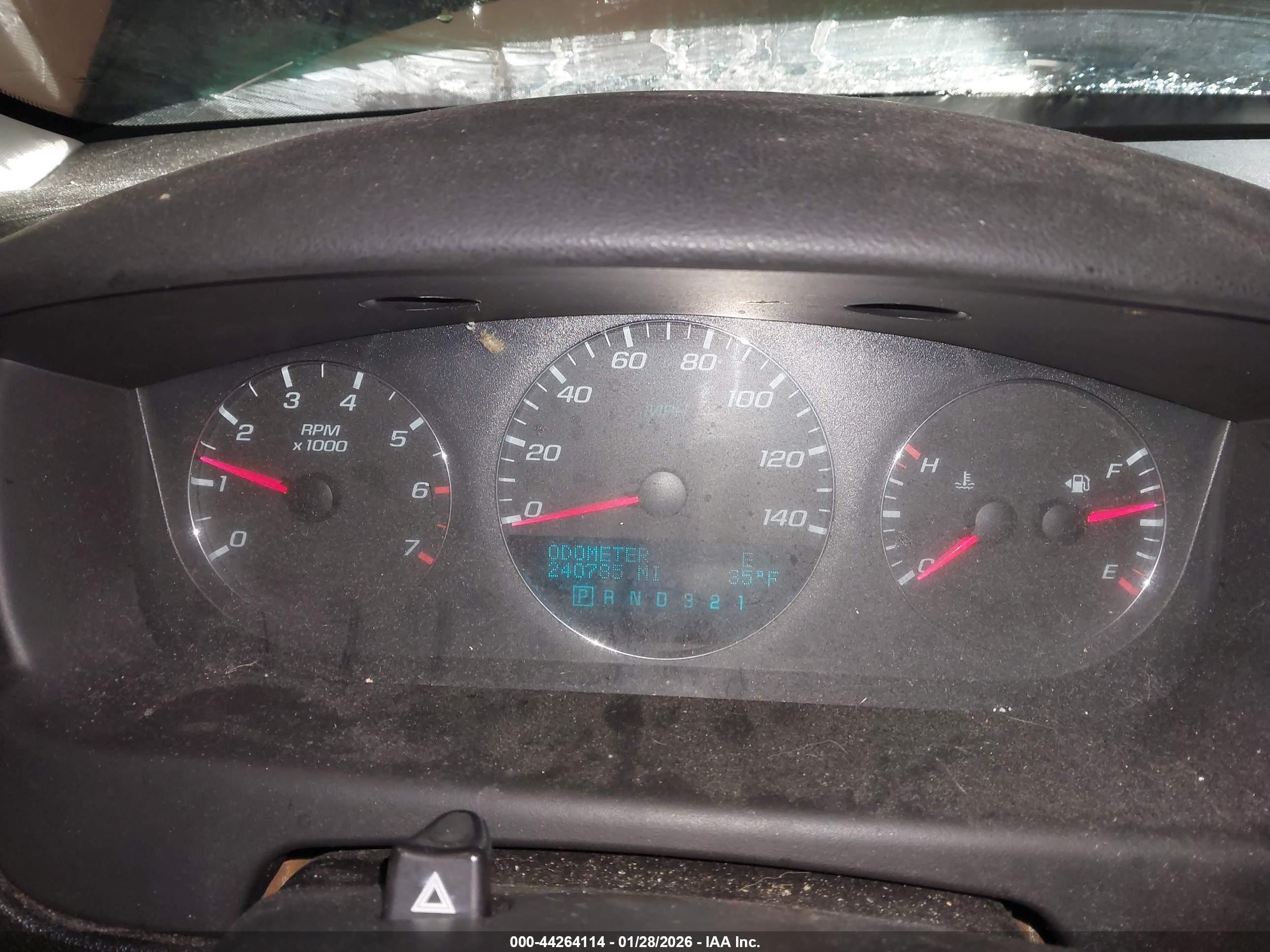 CHEVROLET IMPALA image 7