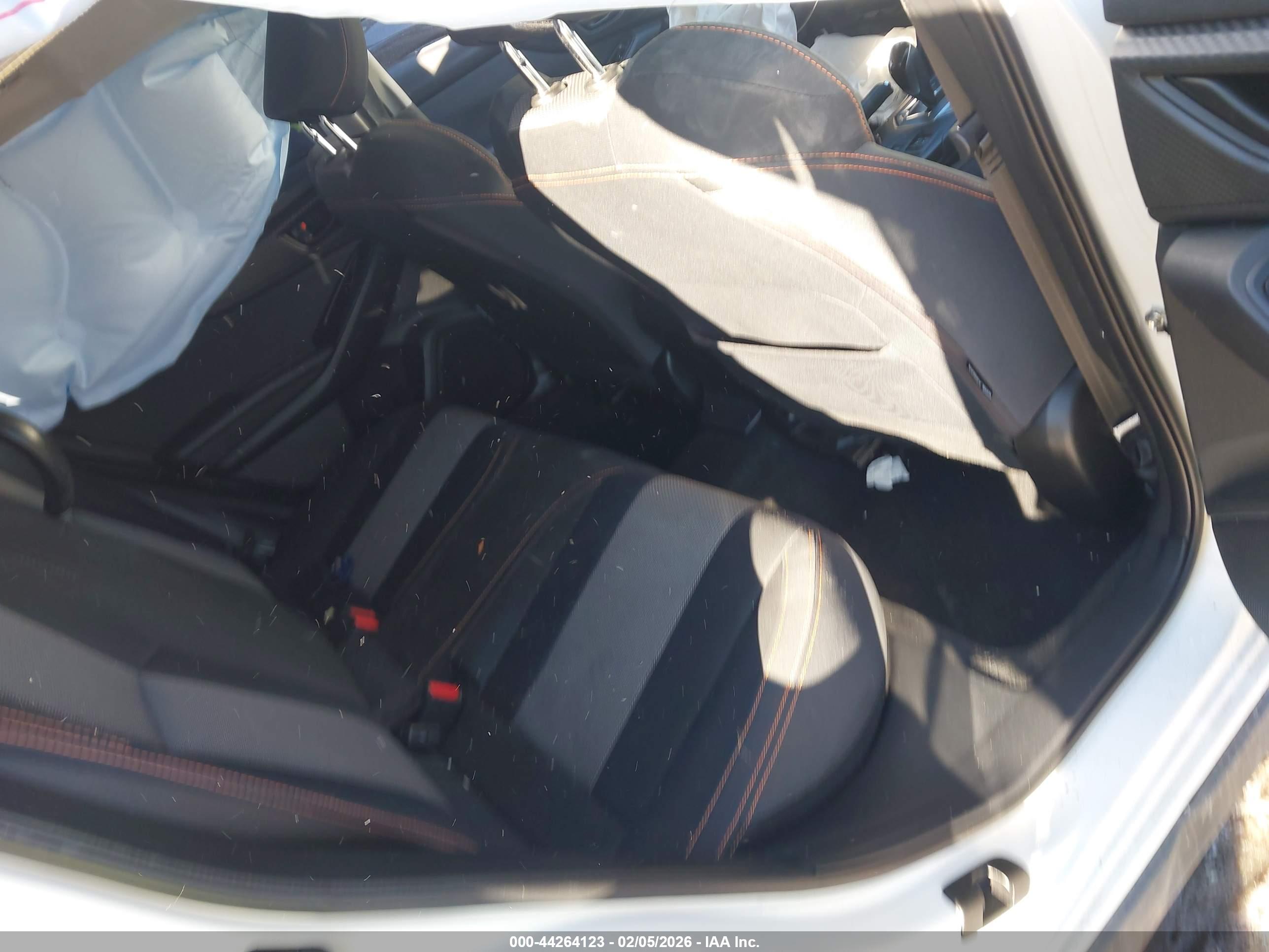 SUBARU CROSSTREK image 8